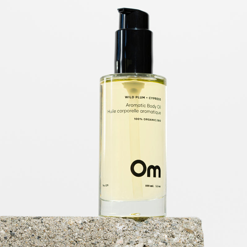 Om // Aromatic Body Oil Wild Plum + Cyprus