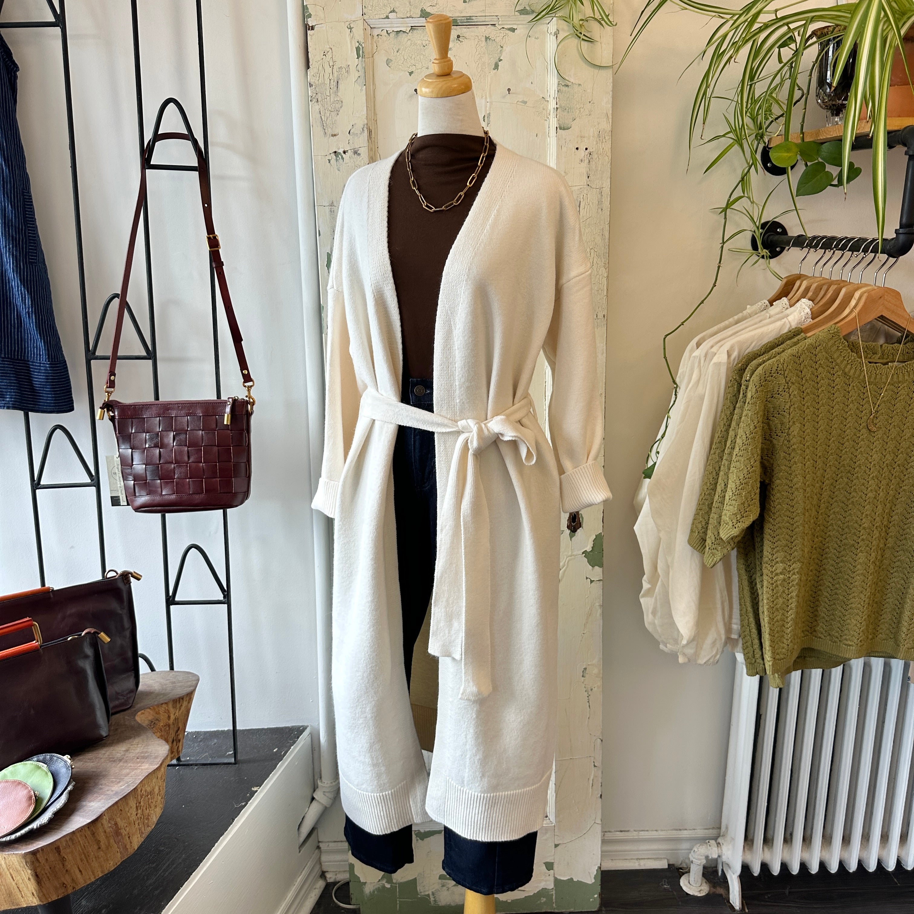 Pink Martini // Kiki Sweater Ivory