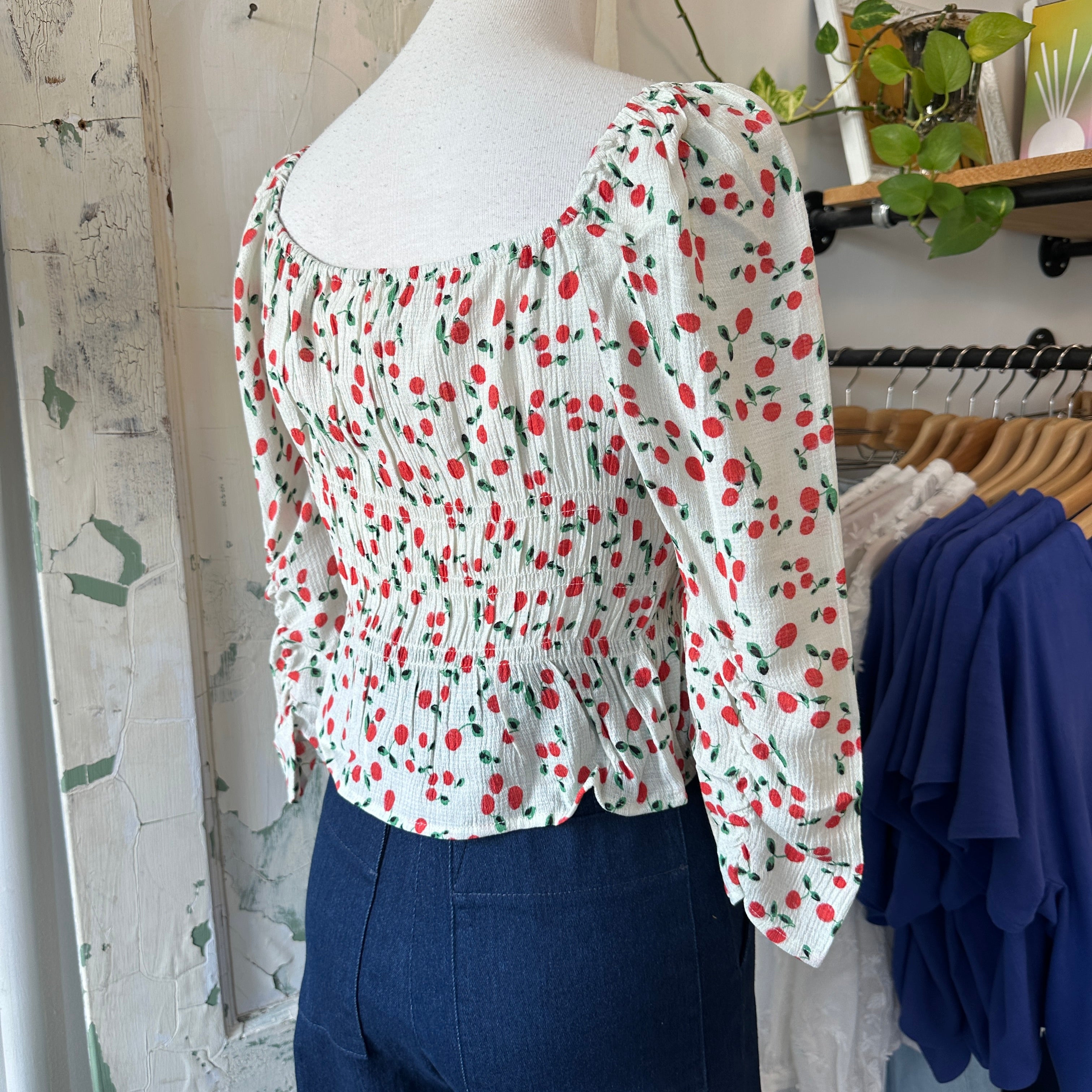 Pink Martini // Teresa Top White