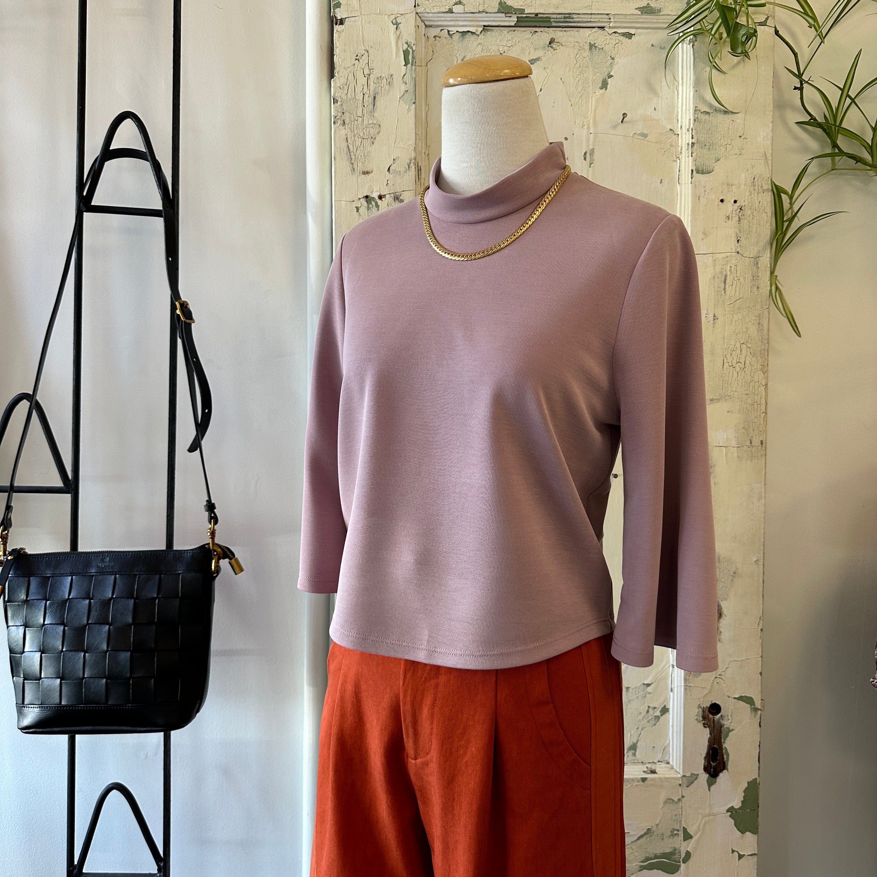 Eve Gravel // Iset Top Dusty Pink