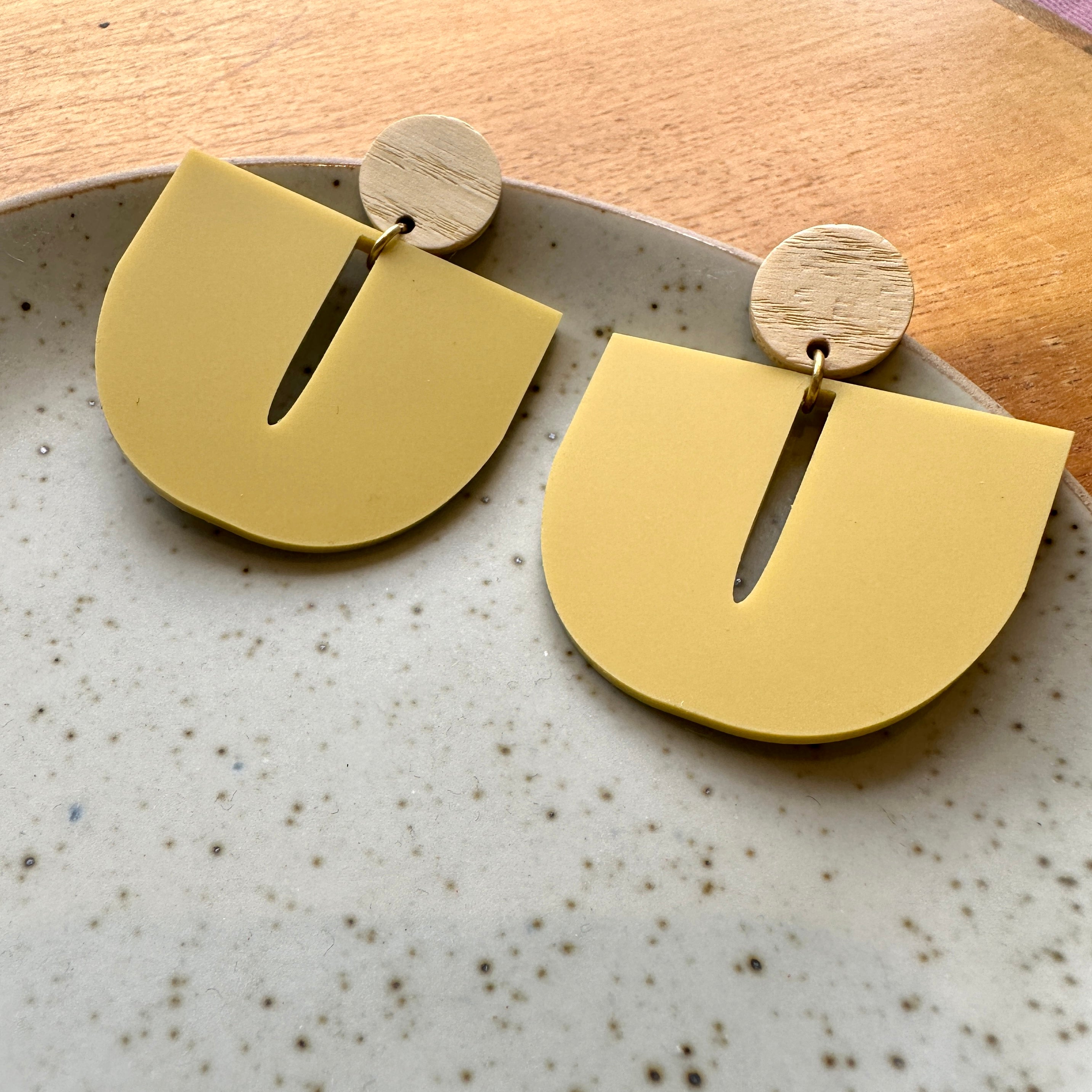 Darlings of Denmark // Billie Earrings Mustard