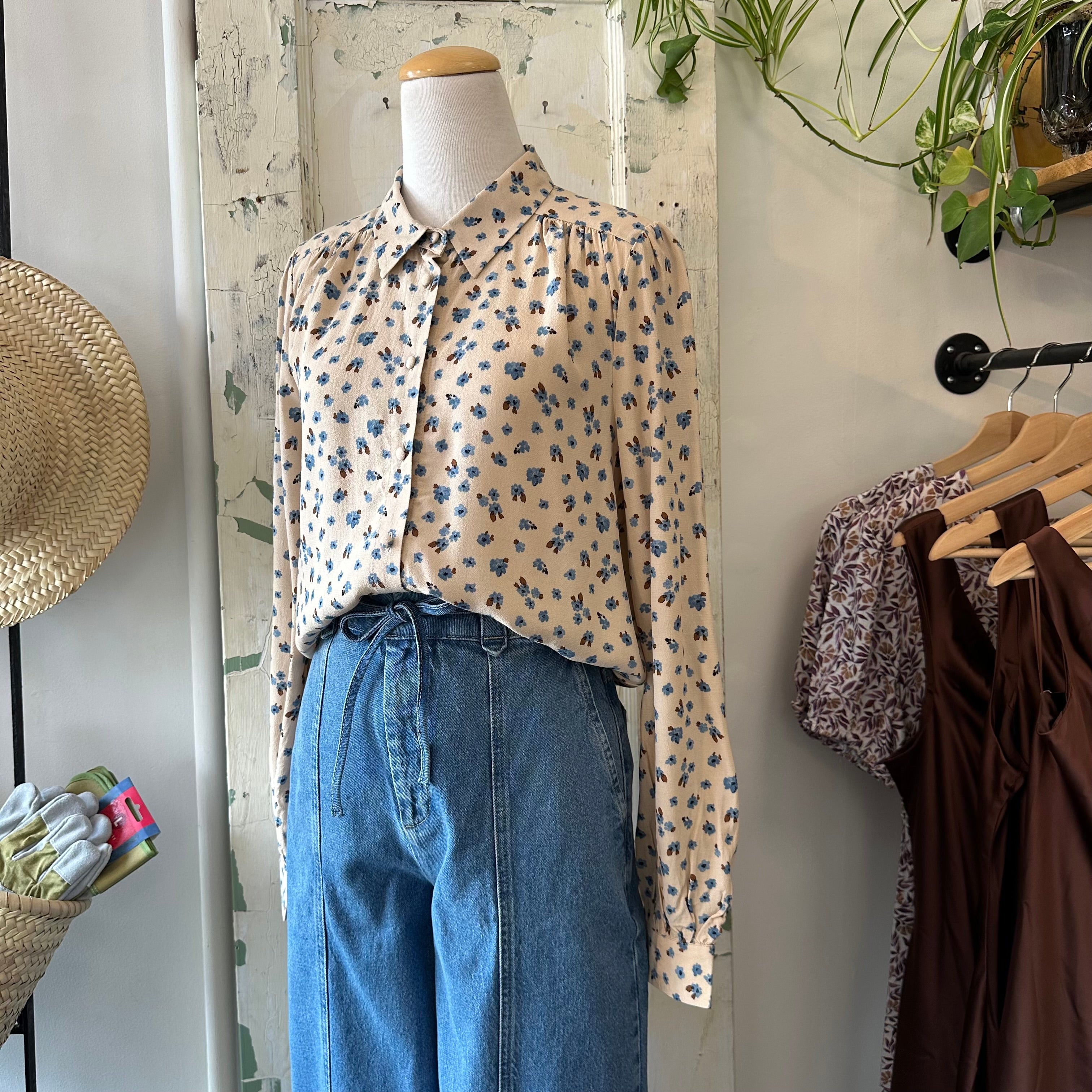 Atelier Reve // Noella Blouse Blue Floral
