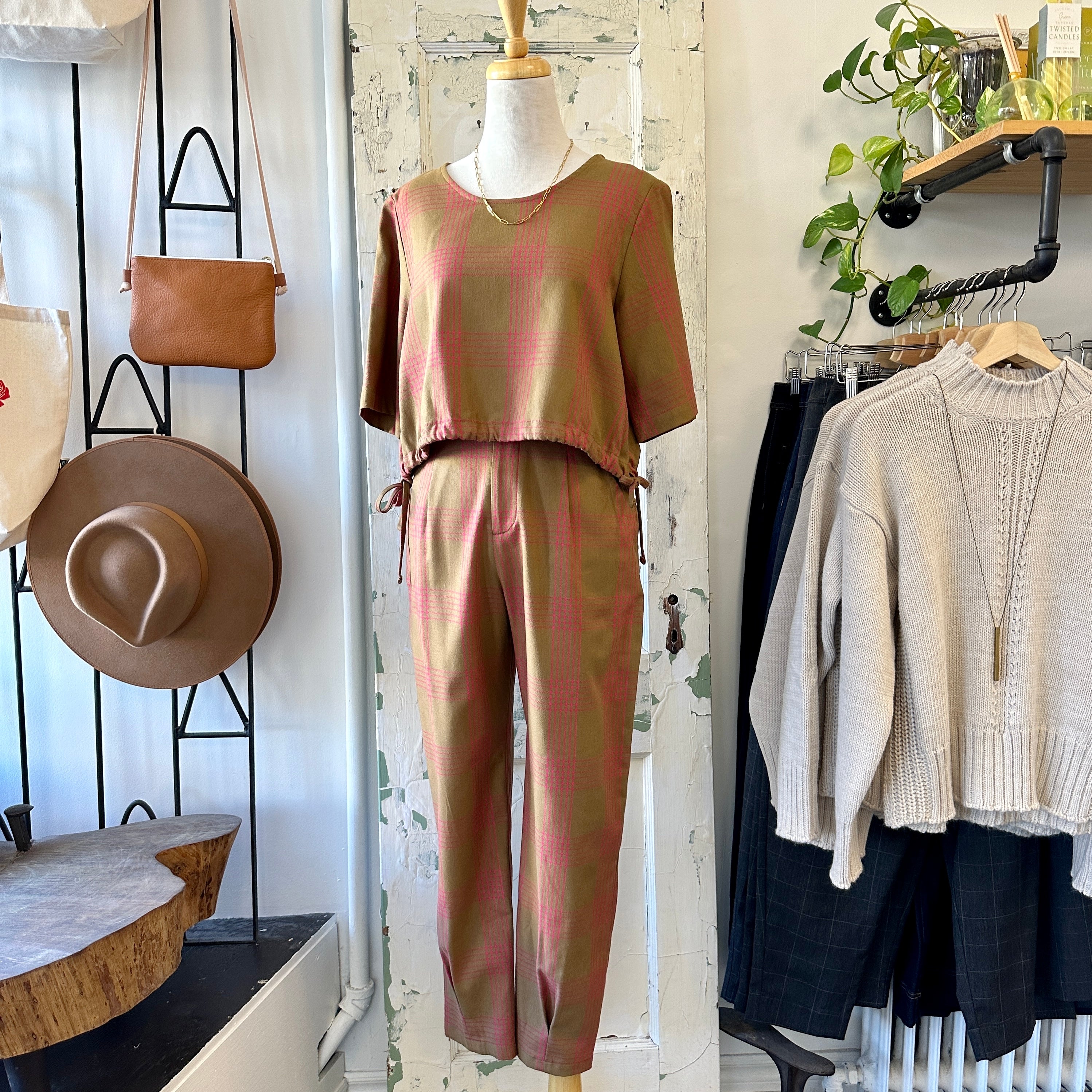 Eve Gravel // Sterling Pant