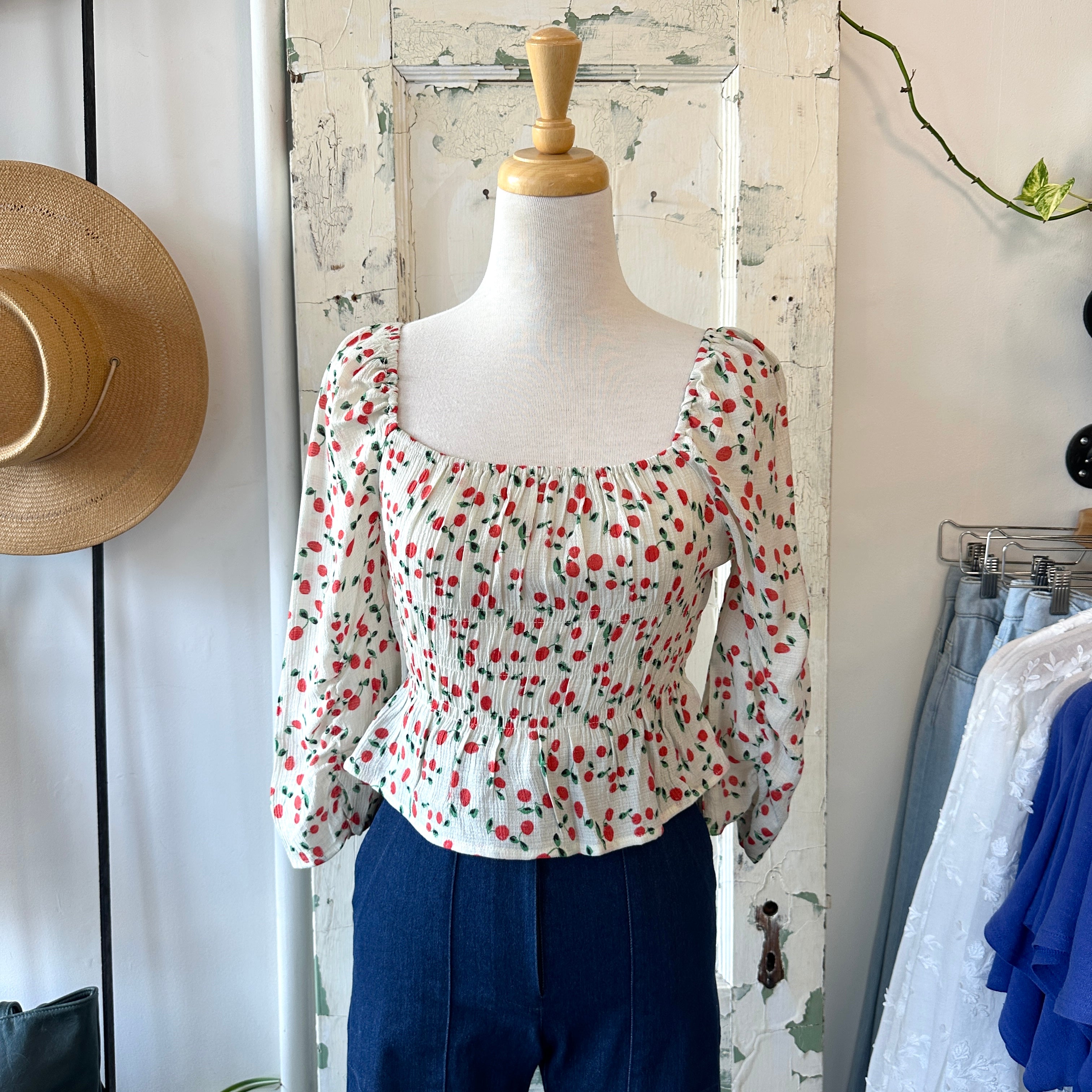 Pink Martini // Teresa Top White