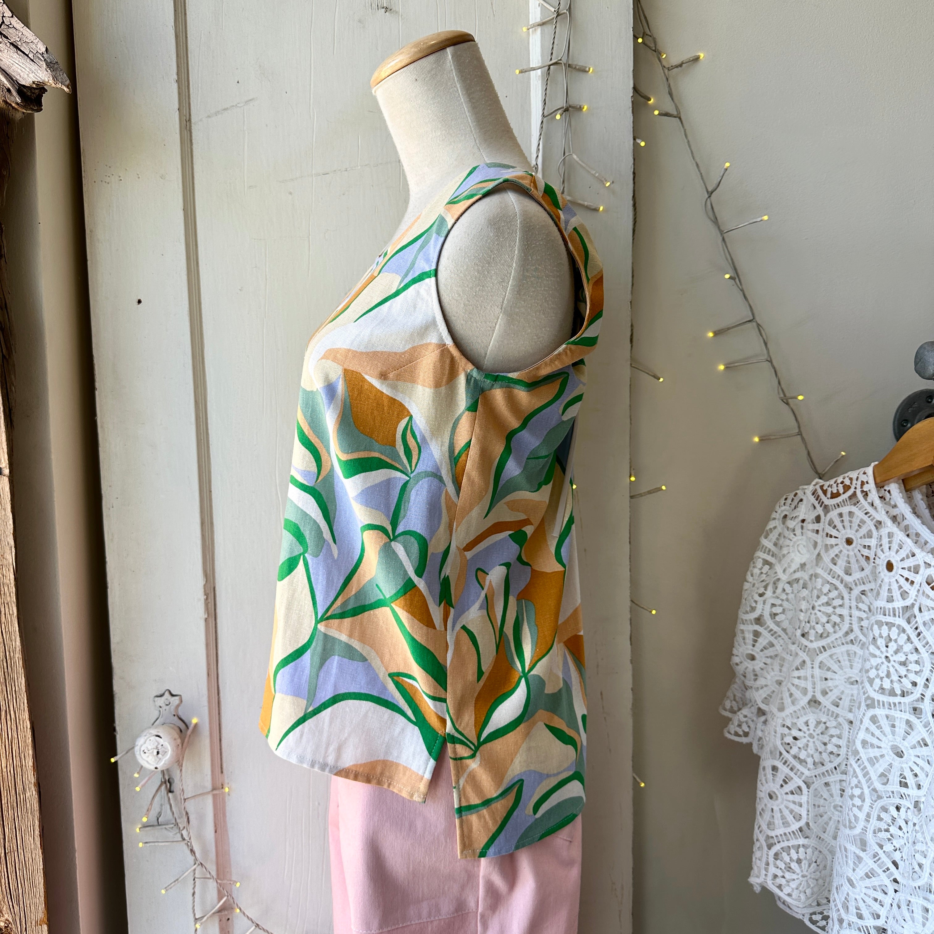 Marigold // Iris Top Green Waves