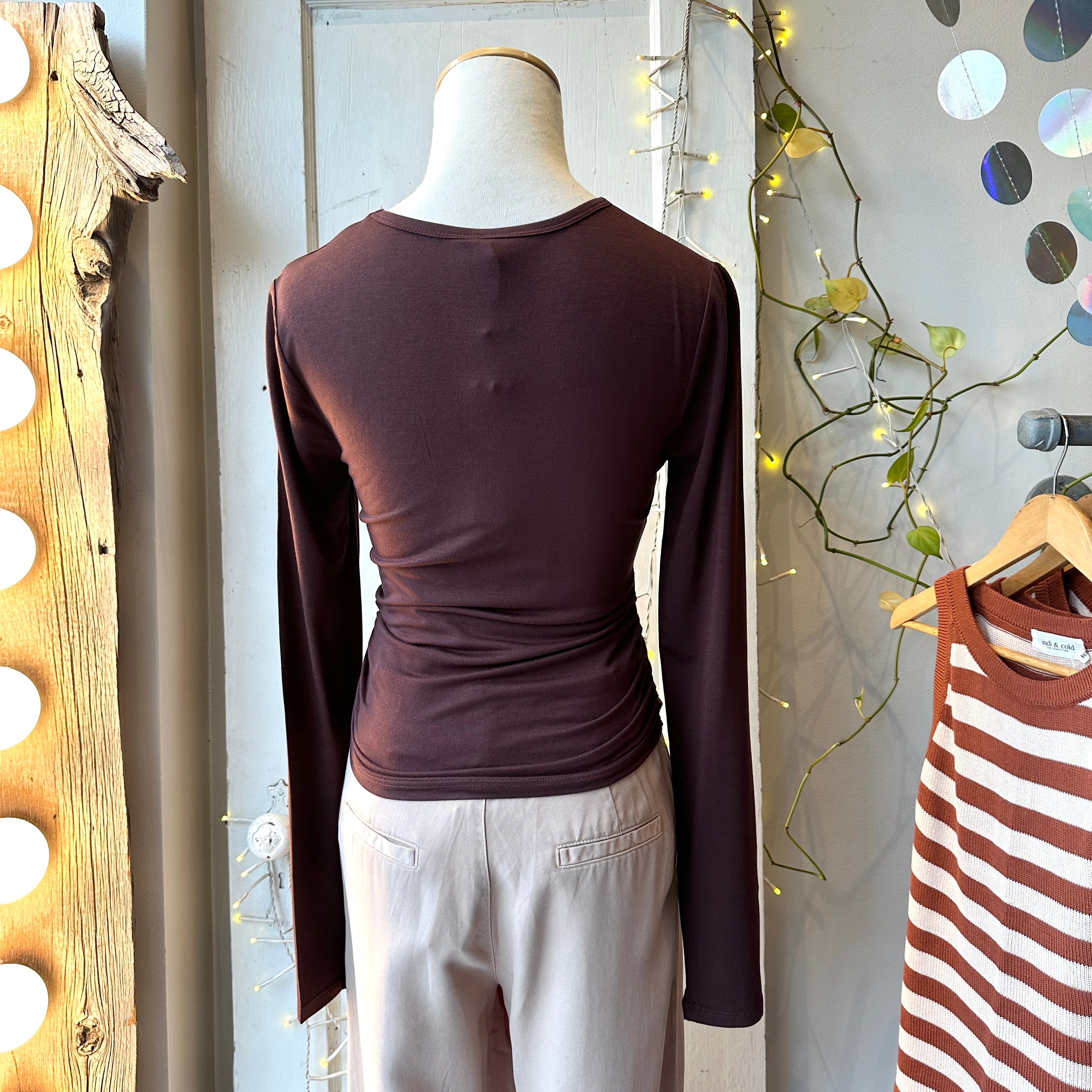Gentle Fawn // Dakota Top Chocolate