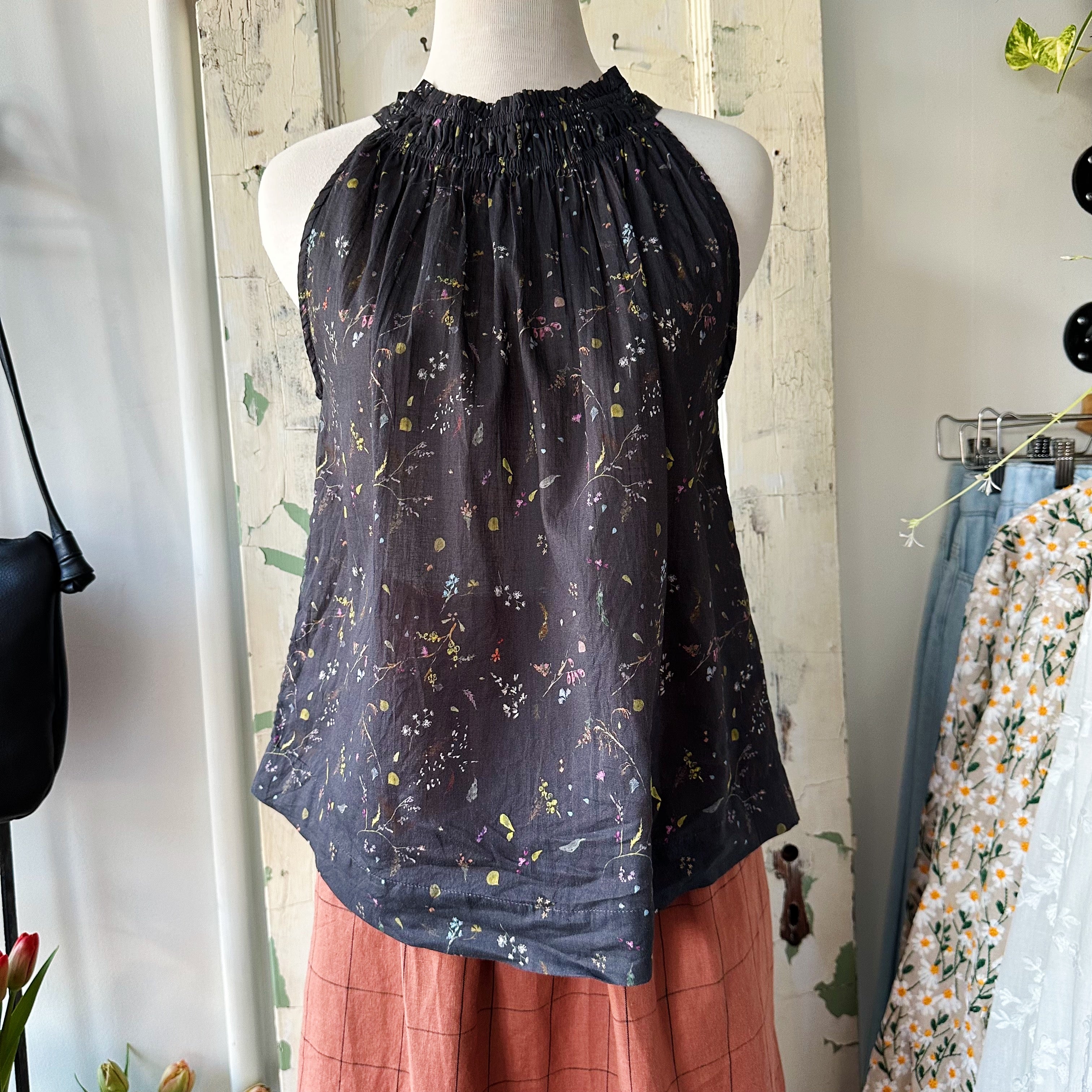 Indi & Cold // Floral Bird Sleeveless Top