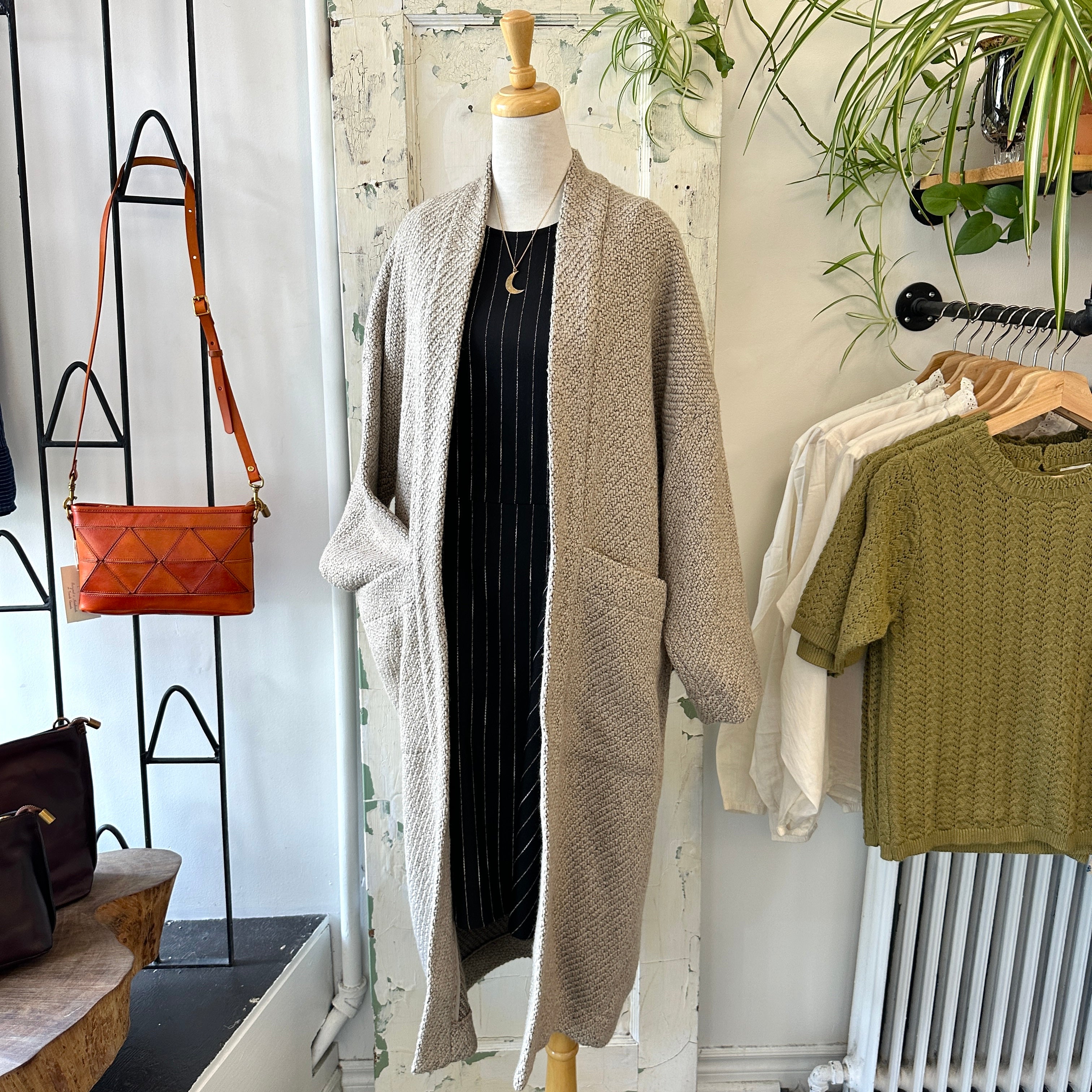 Bodybag by Jude // Cambridge Cardigan Sand