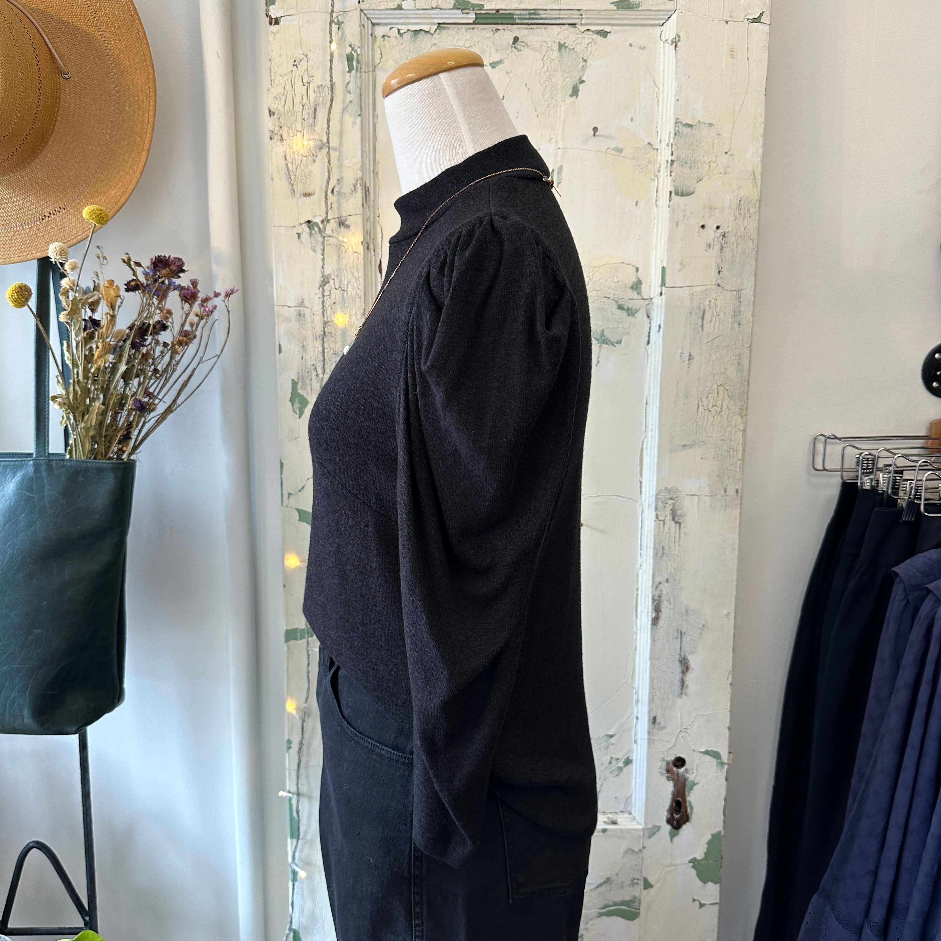 Cokluch // Nenuphar Top Noir Black