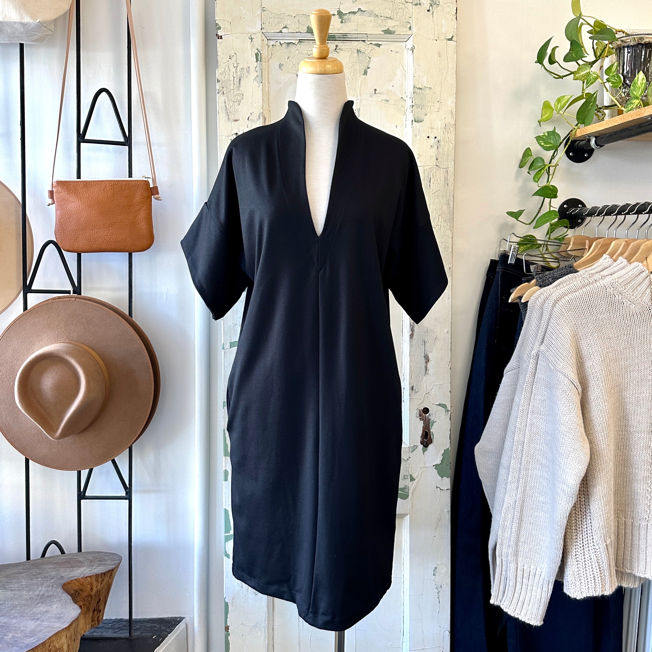 Melow // Hamelet Dress Black