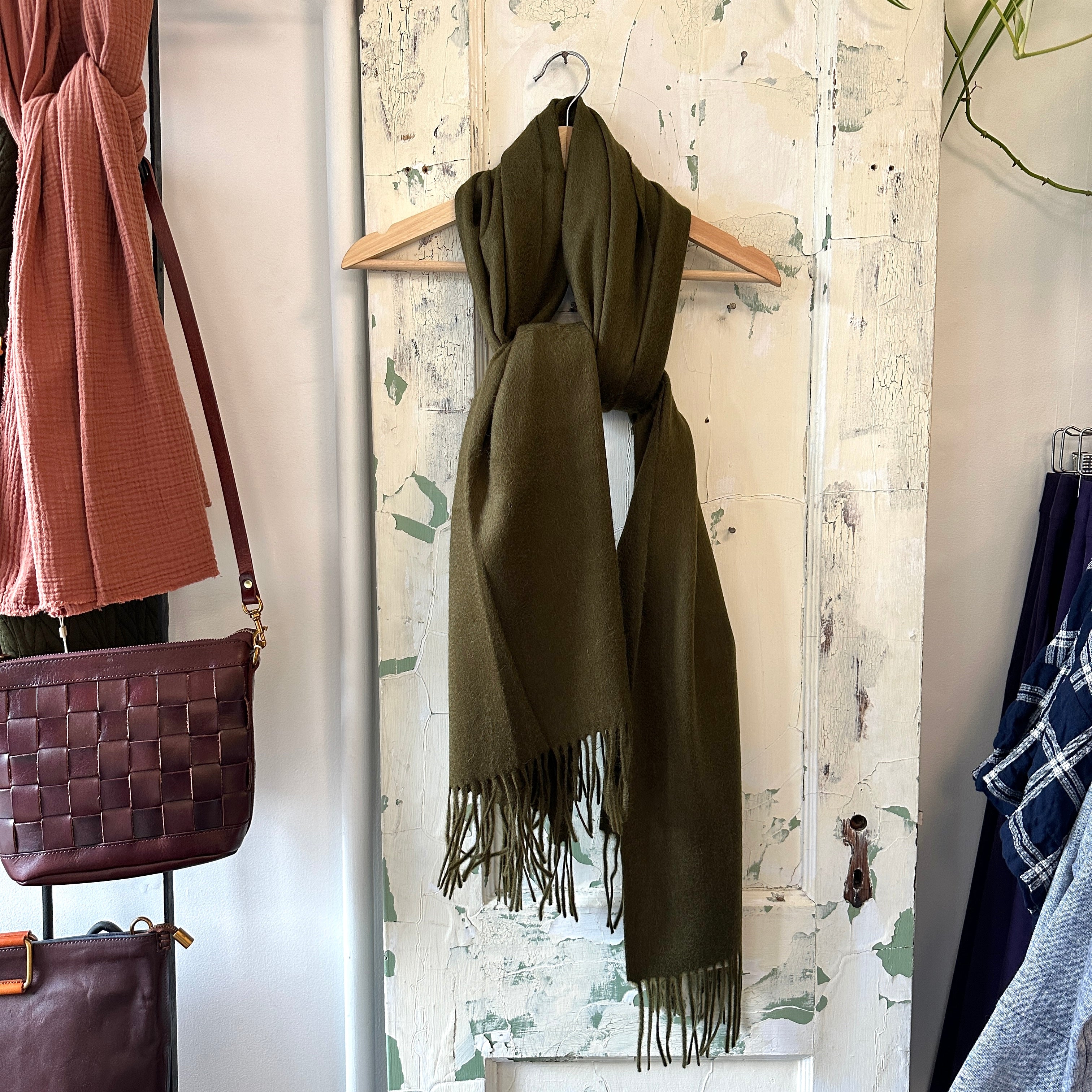 Naïf // Wes Scarf Olive
