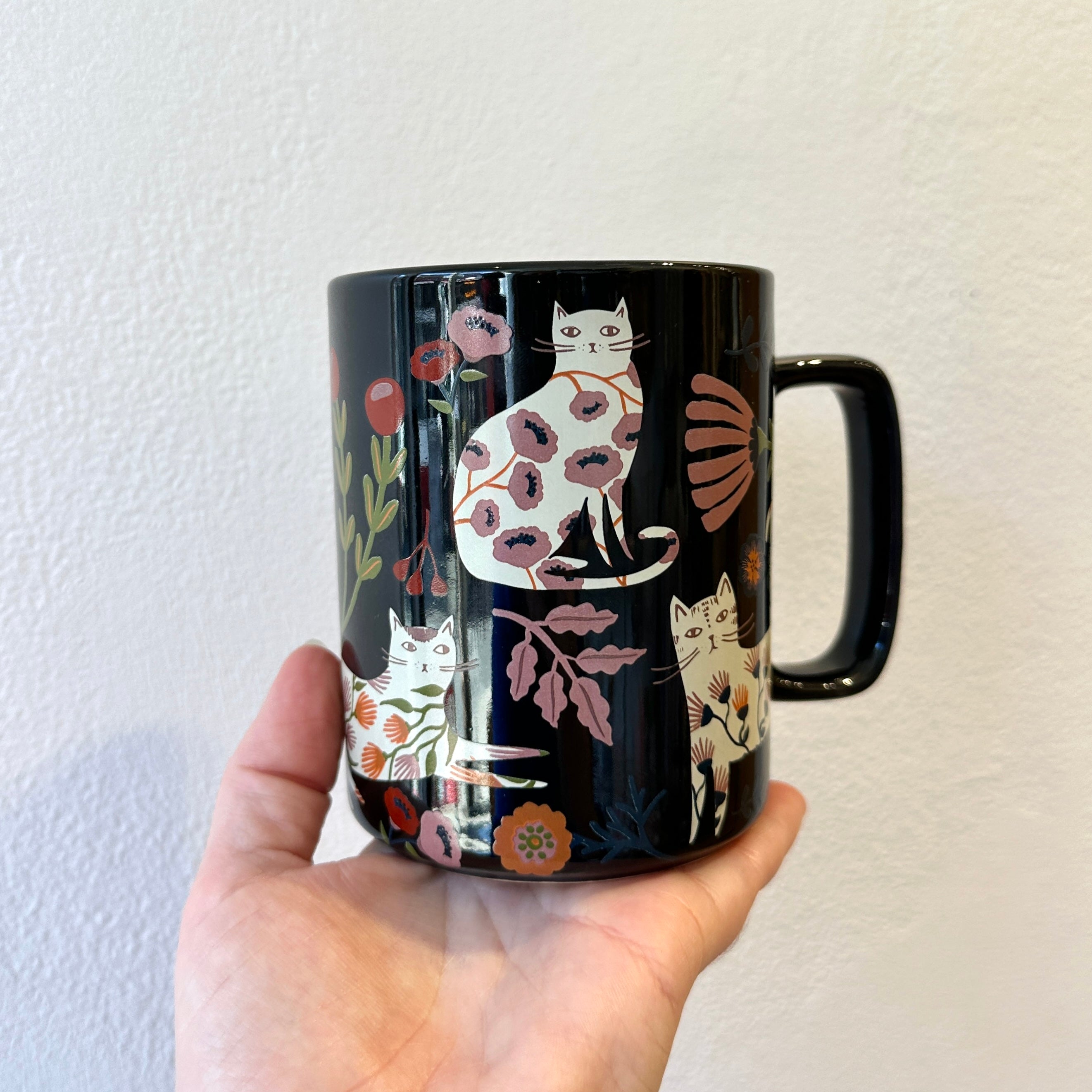 Danica // Studio Mug Catbloom