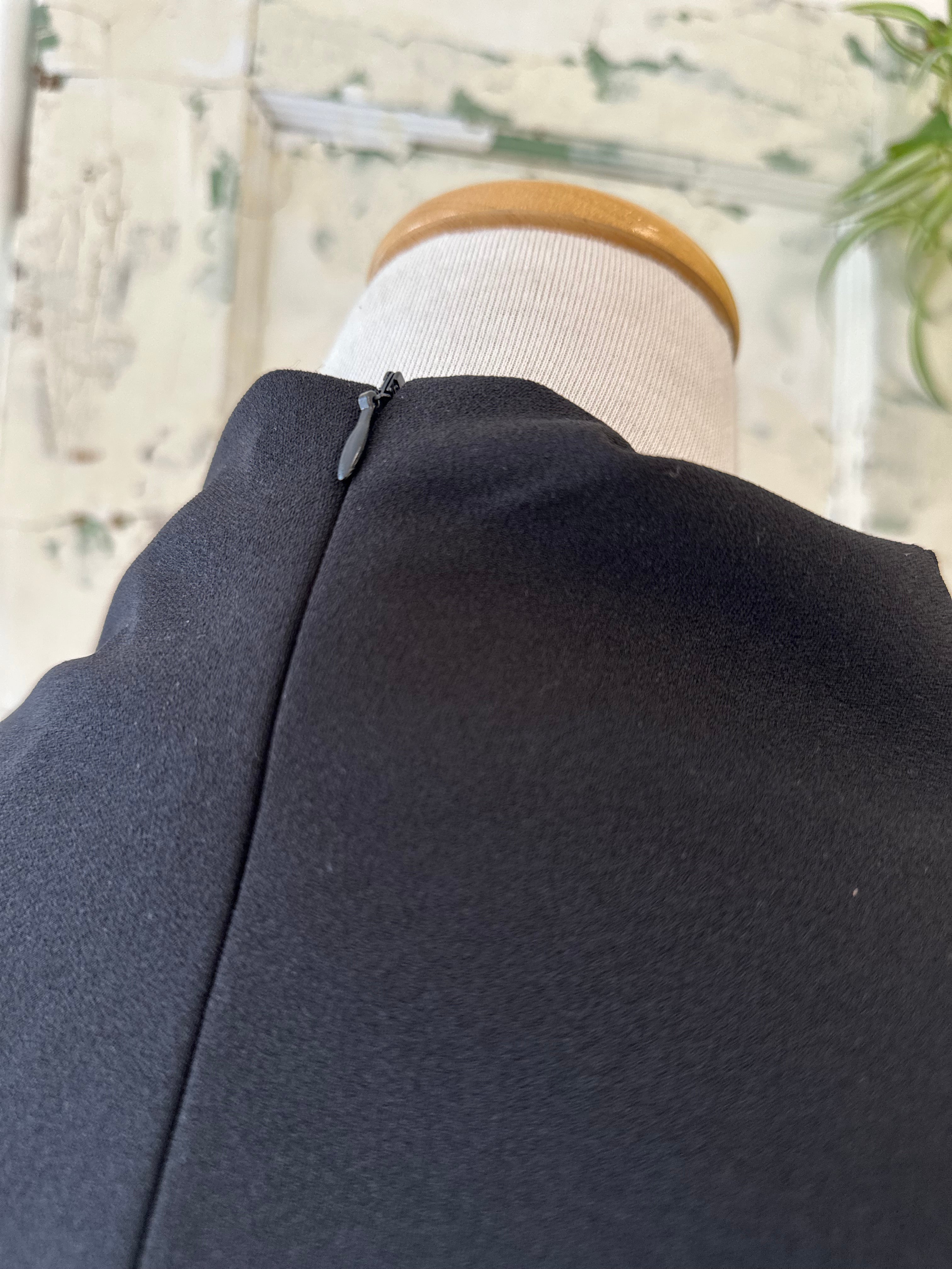 Astrid // Black Angular Top