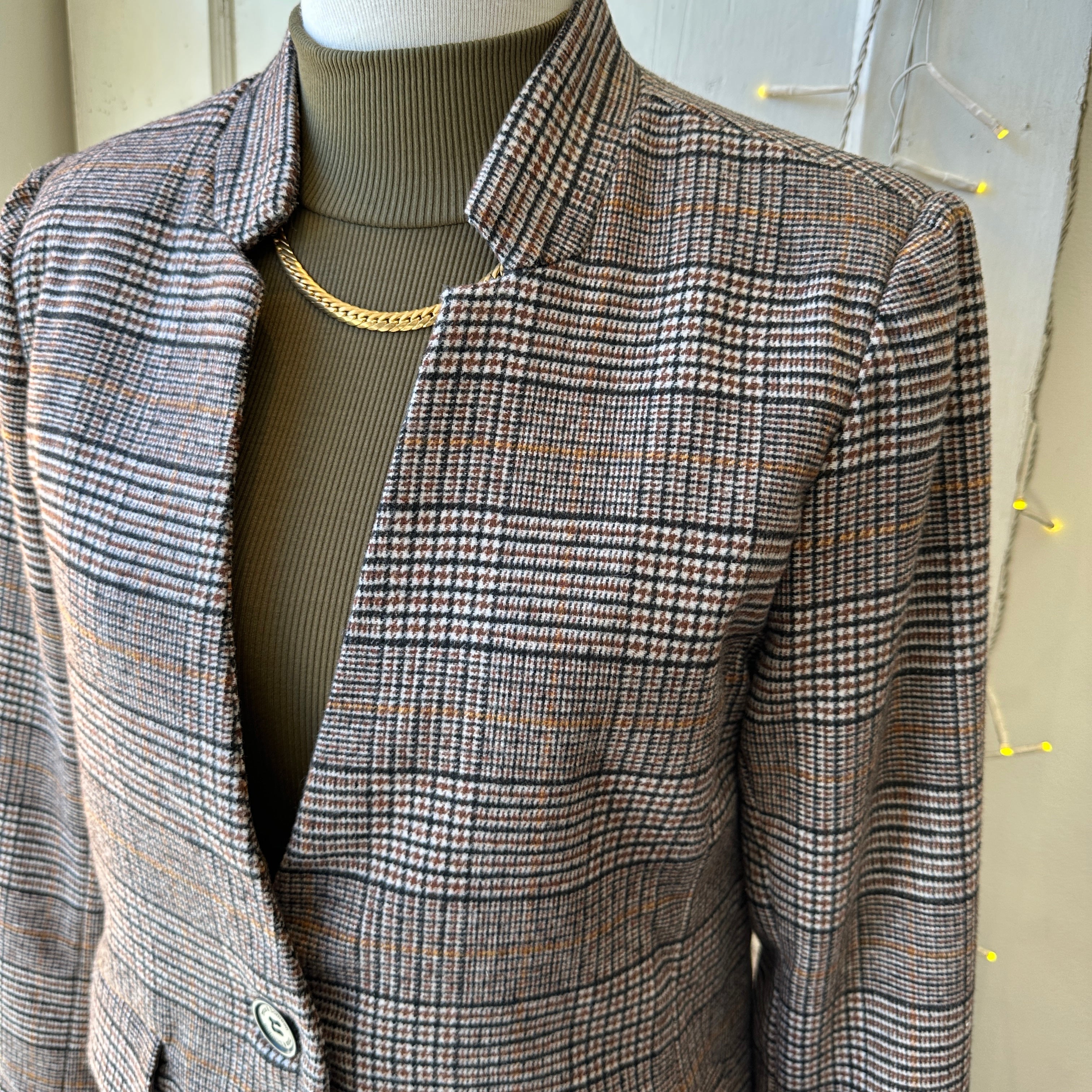 Mus and BomBon // Lastarria Blazer
