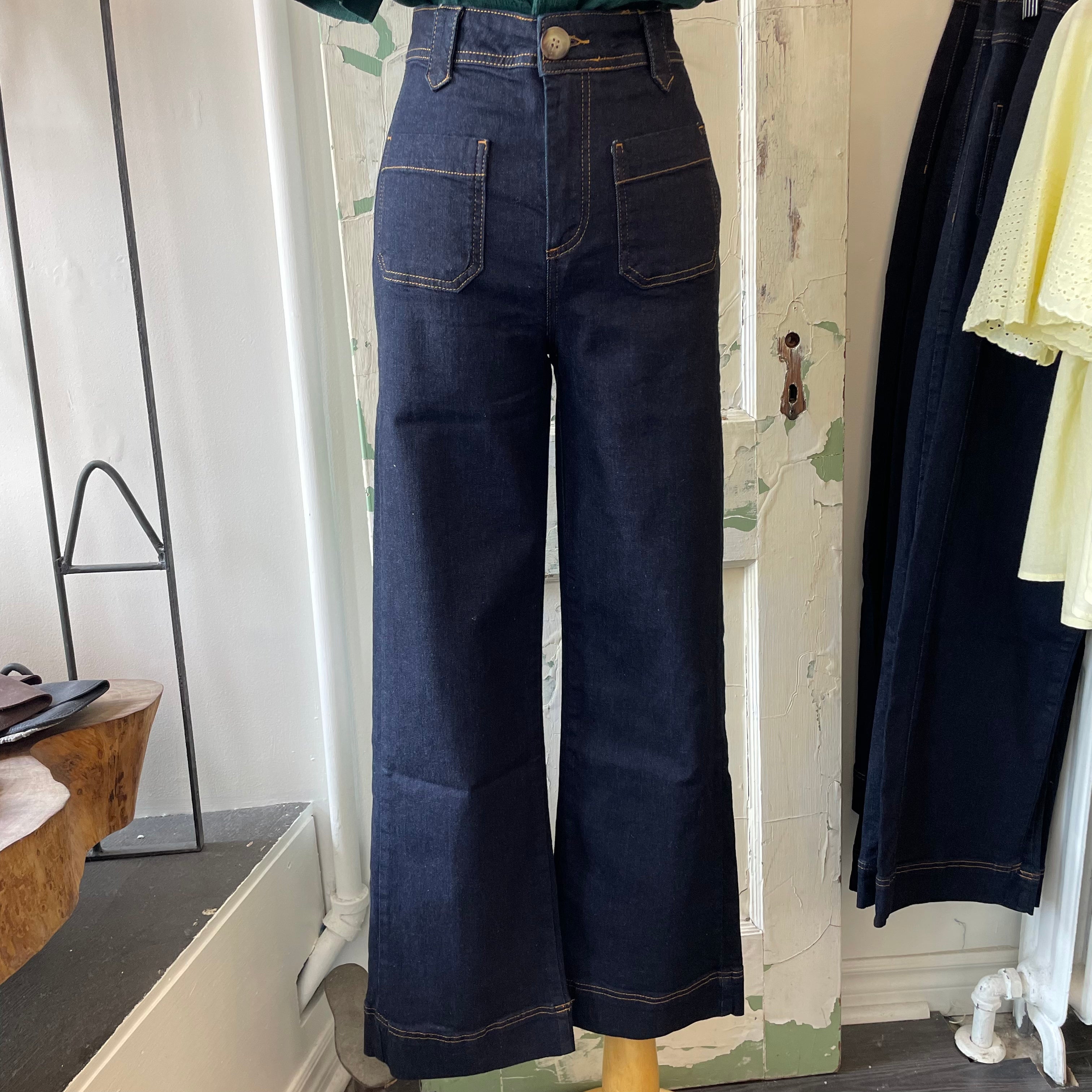 Atelier Reve // Eloi Jeans