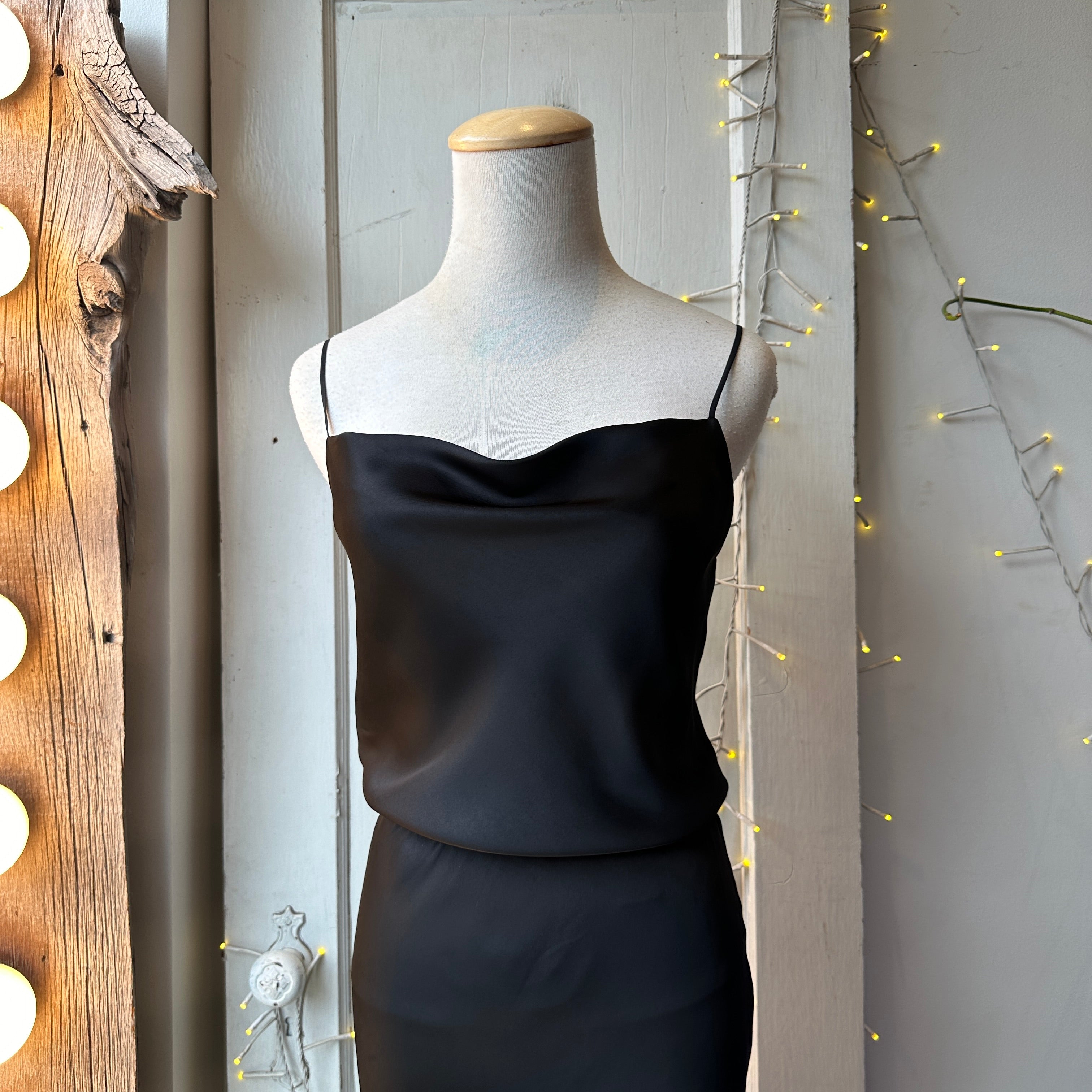 Gentle Fawn // Anisa Tank Black