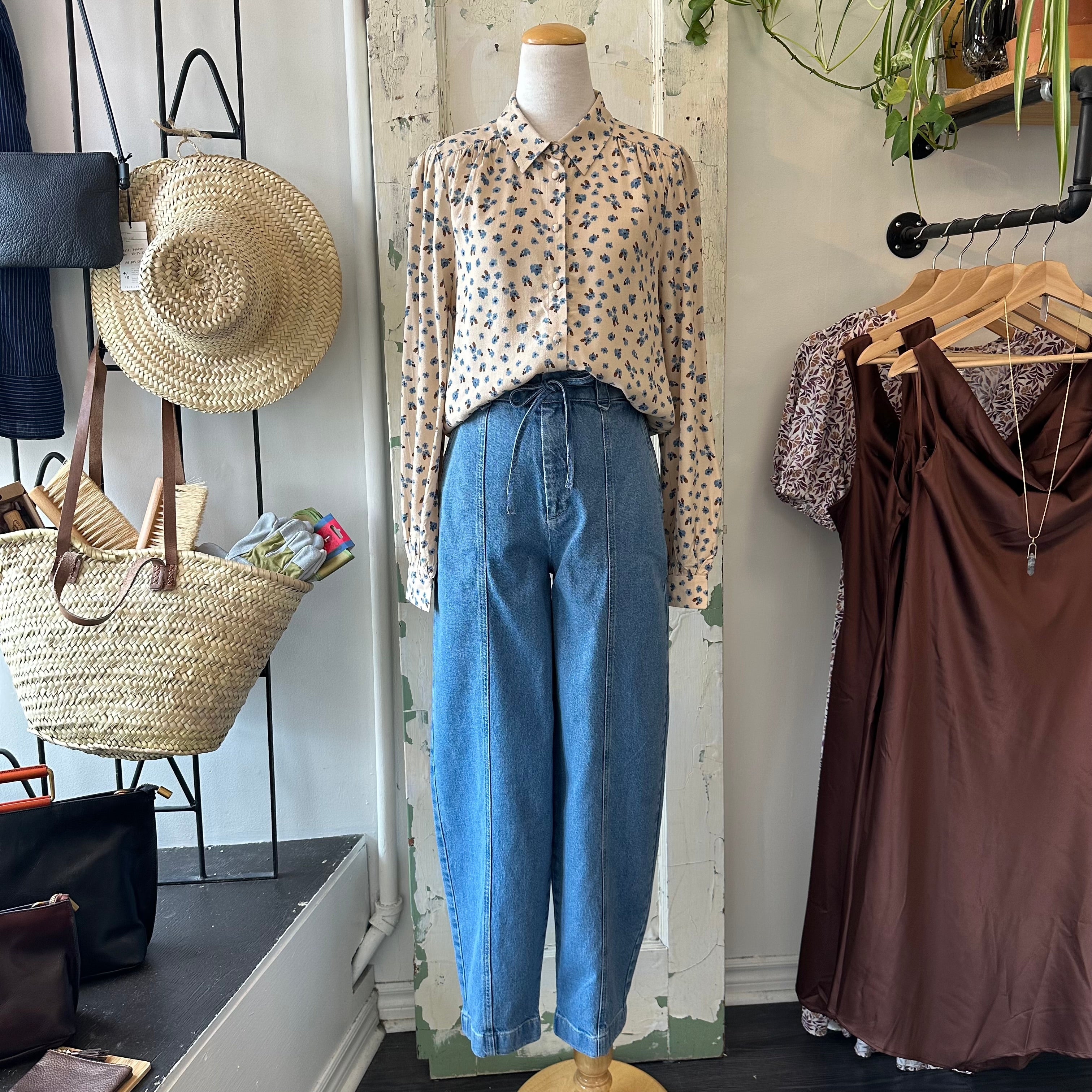 Atelier Reve // Noella Blouse Blue Floral