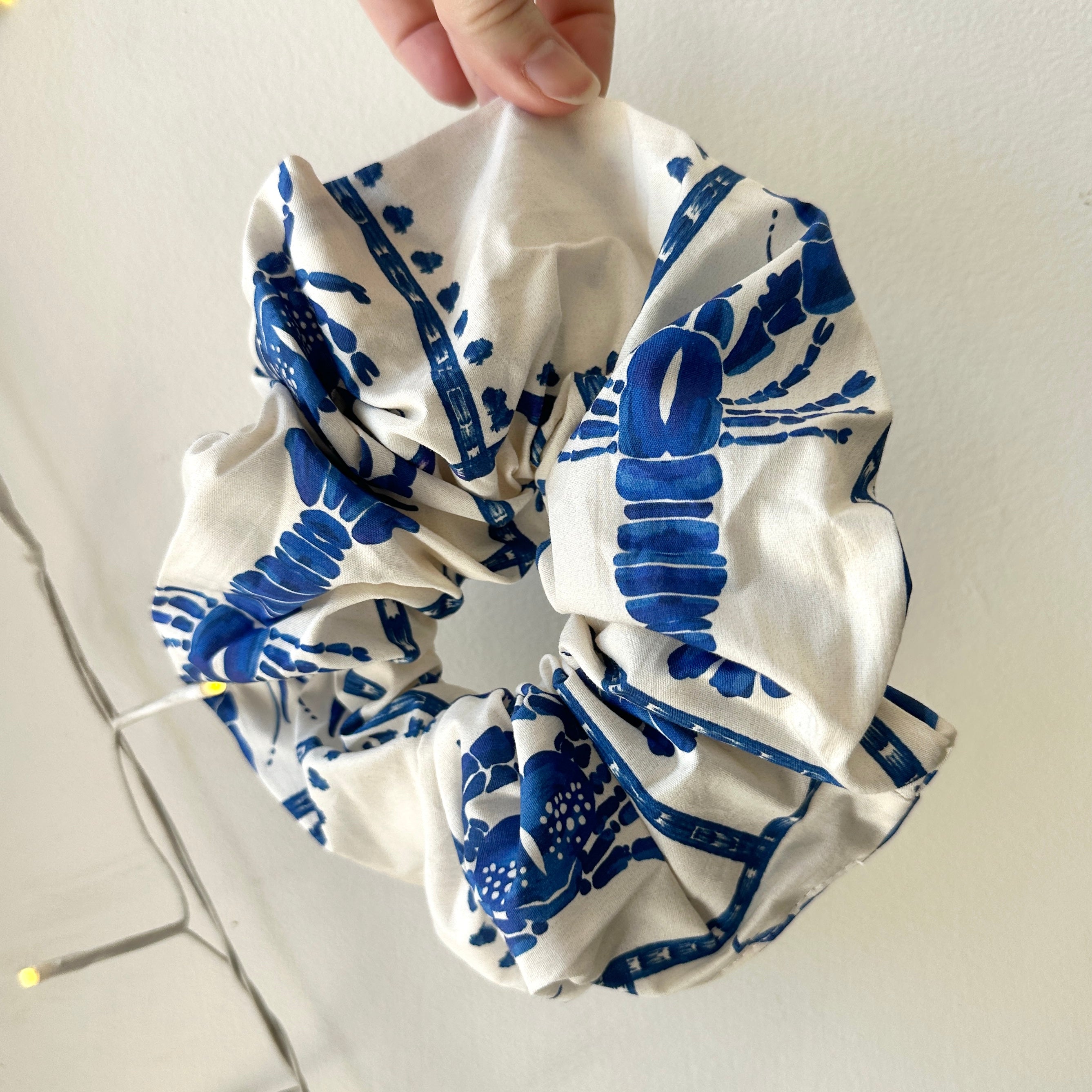Mus and BomBon // Lobster Scrunchie