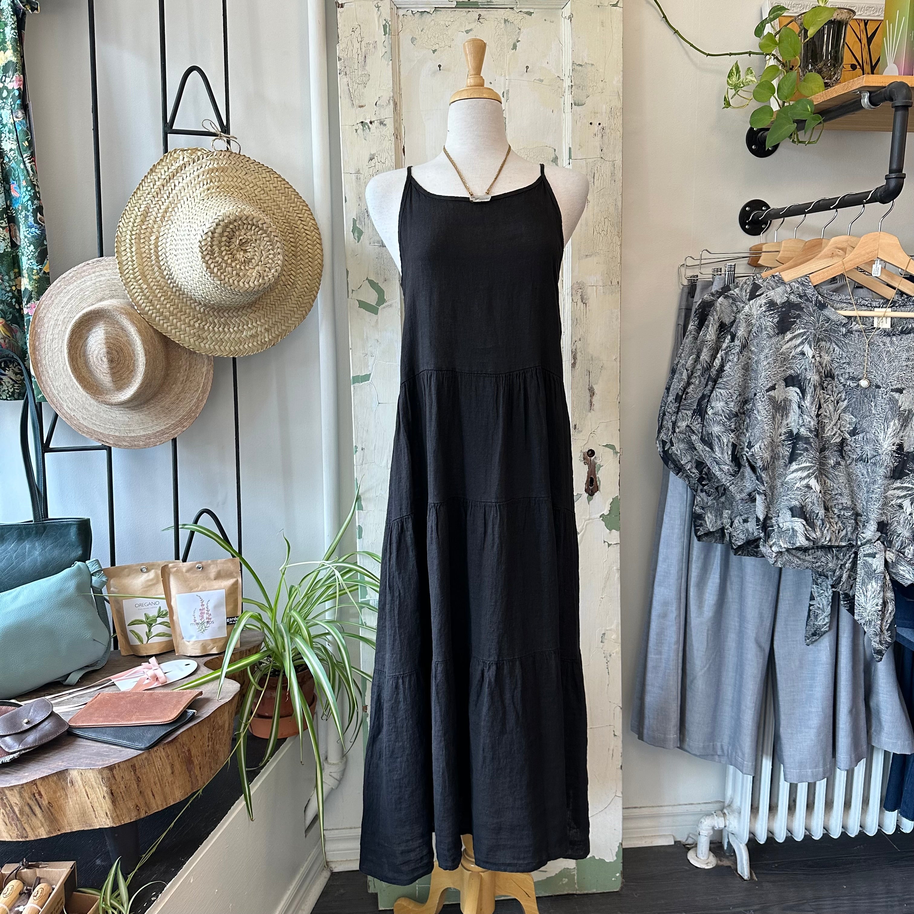 Yoga Jeans // Ophelia Linen Dress Black