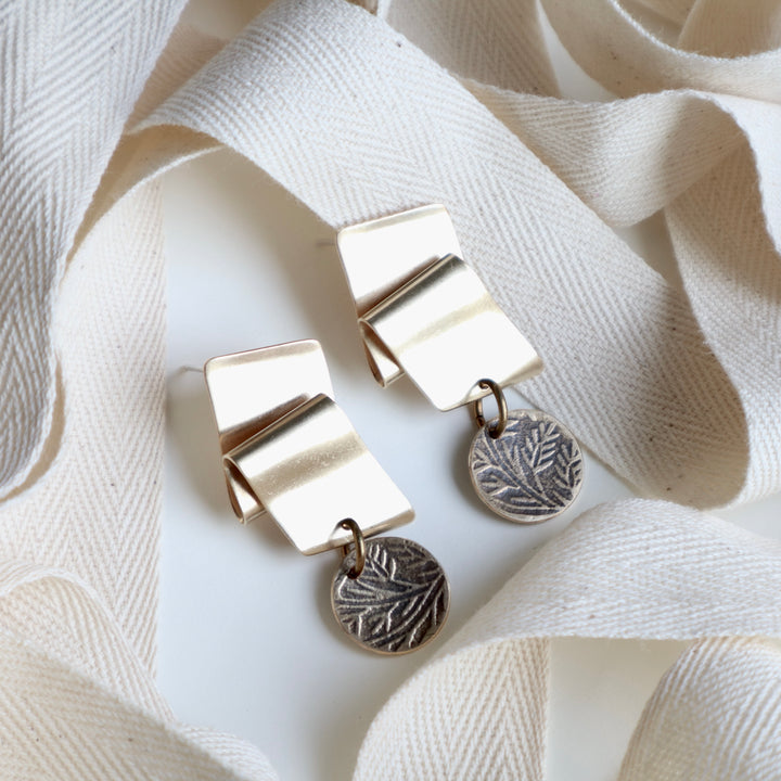 Souvenir // Champ Earrings