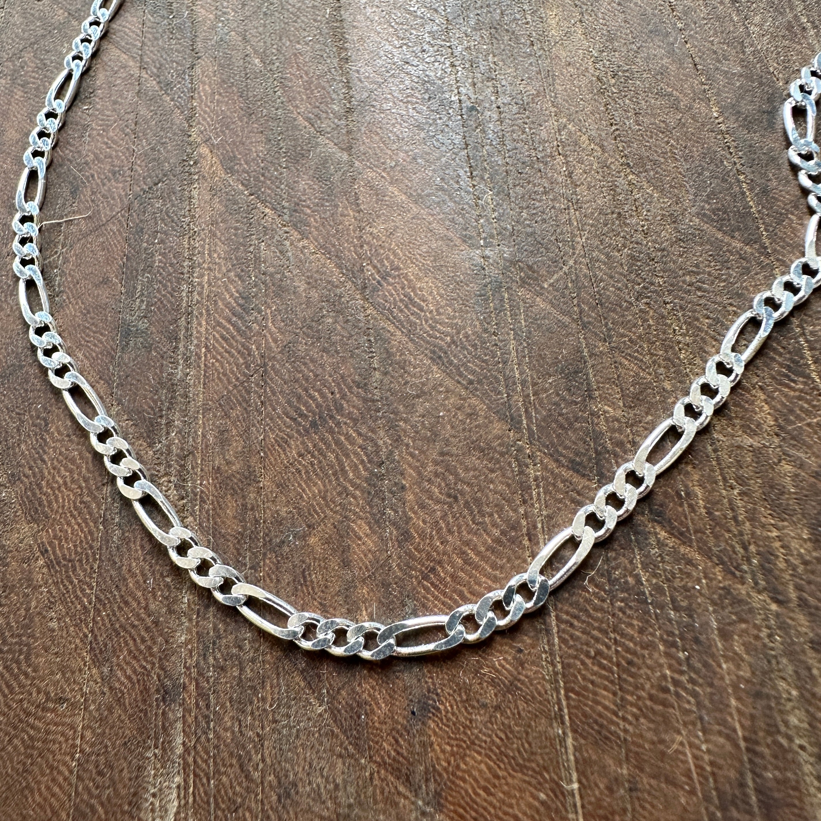 Bamiyan // Sterling Silver Figaro 3mm Chain (Various Lengths)