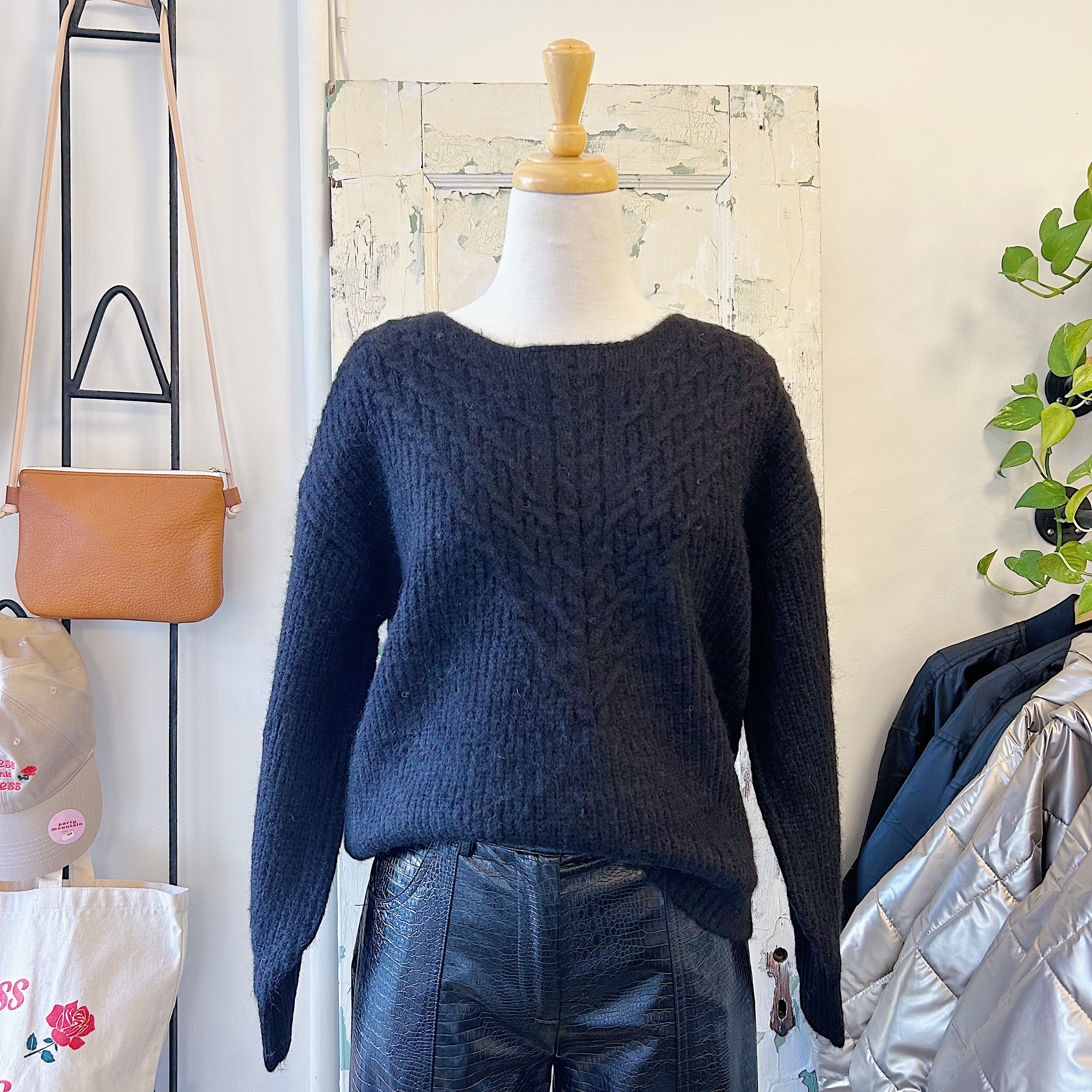 Pink Martini // Reese Sweater Black