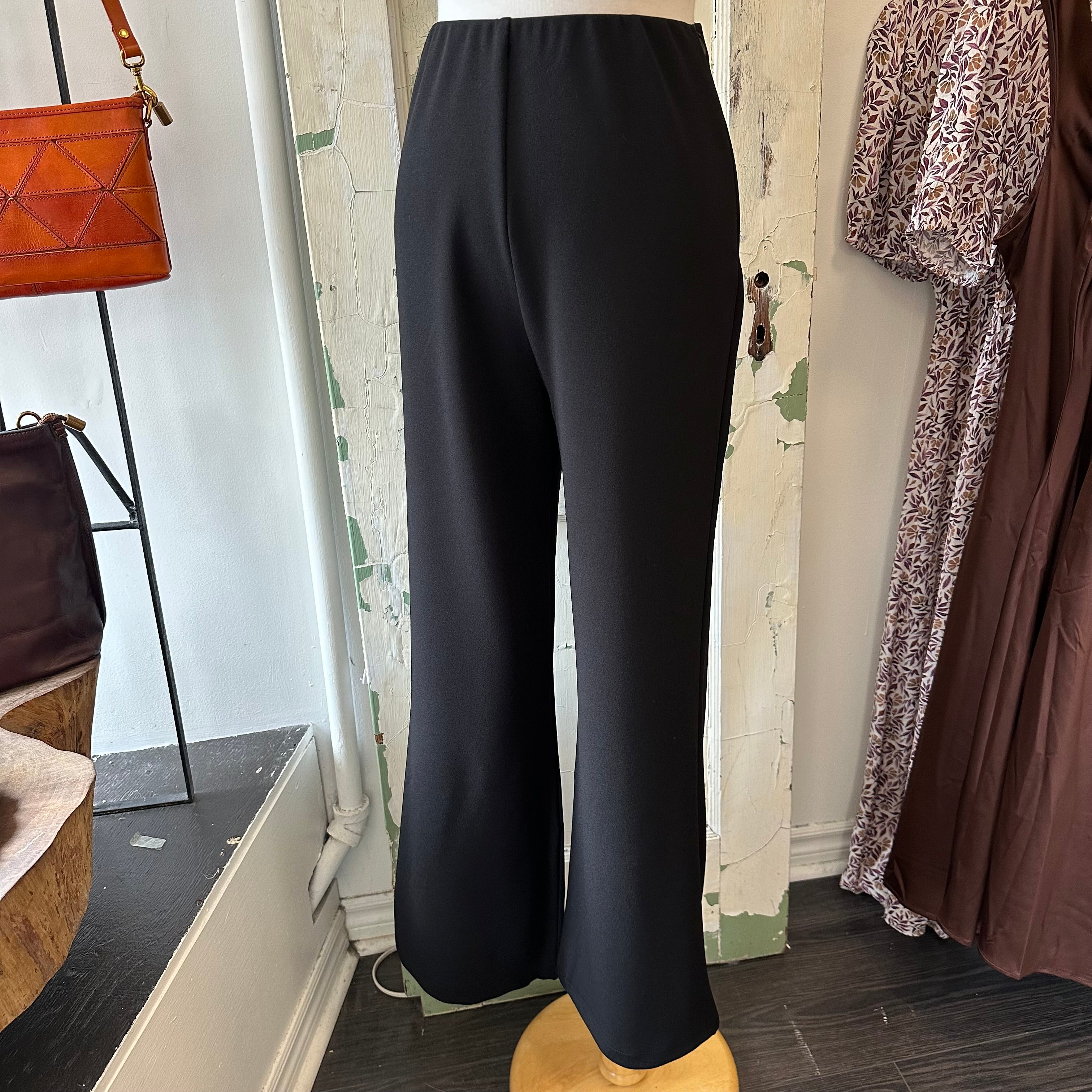 Astrid // Black Pants