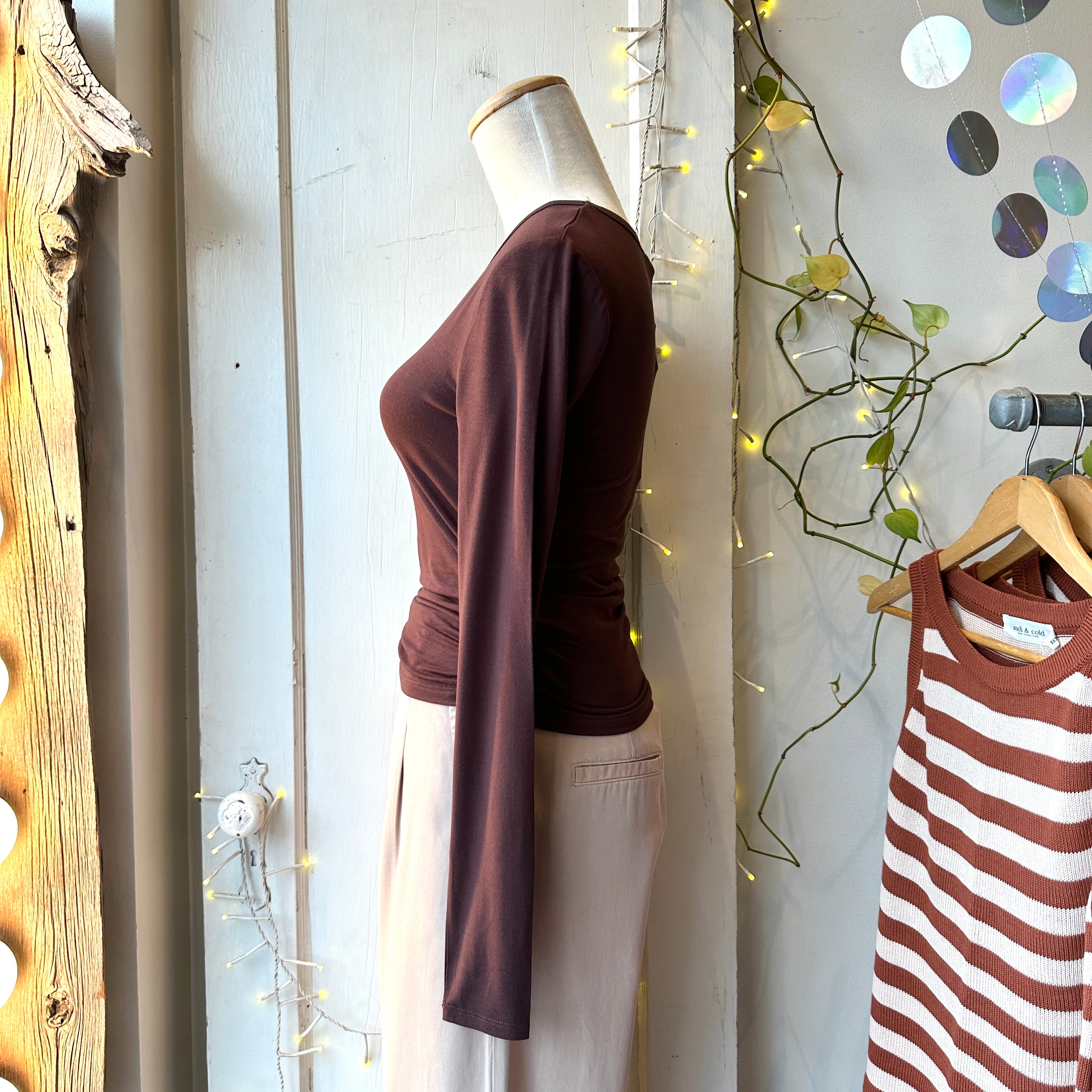 Gentle Fawn // Dakota Top Chocolate