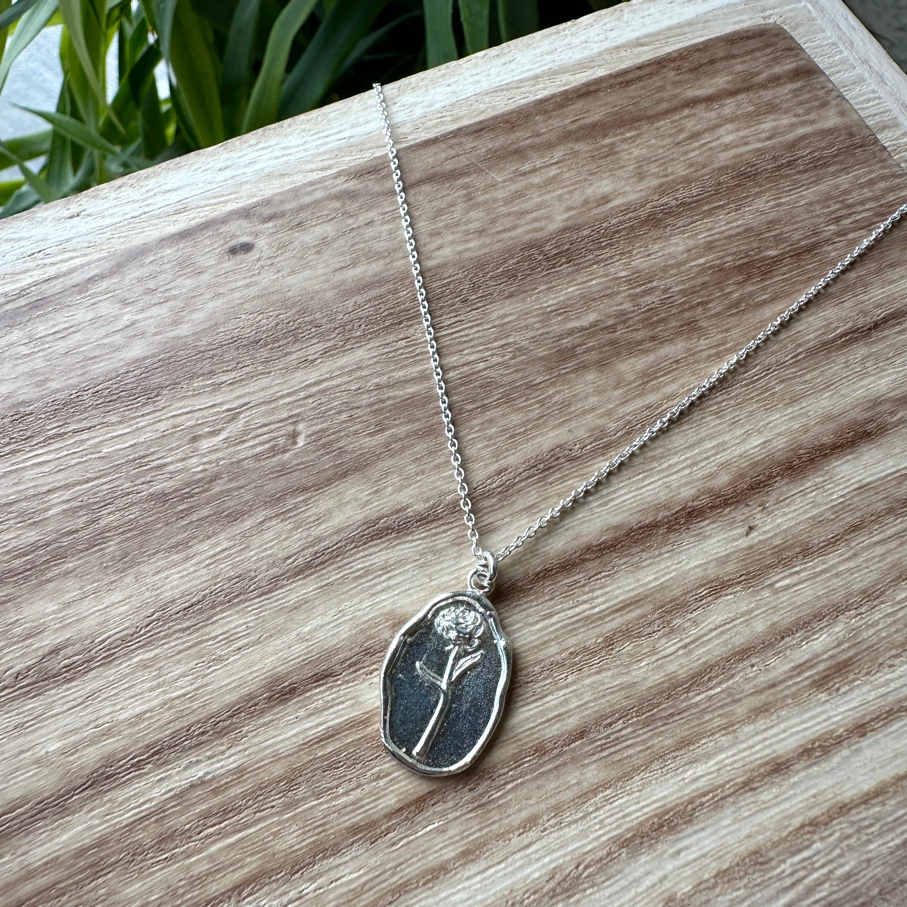 Nicole Gilbert // Birth Flower Necklace January (Carnation)