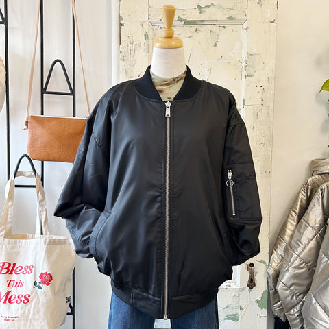 Minimum // Delphines Coat