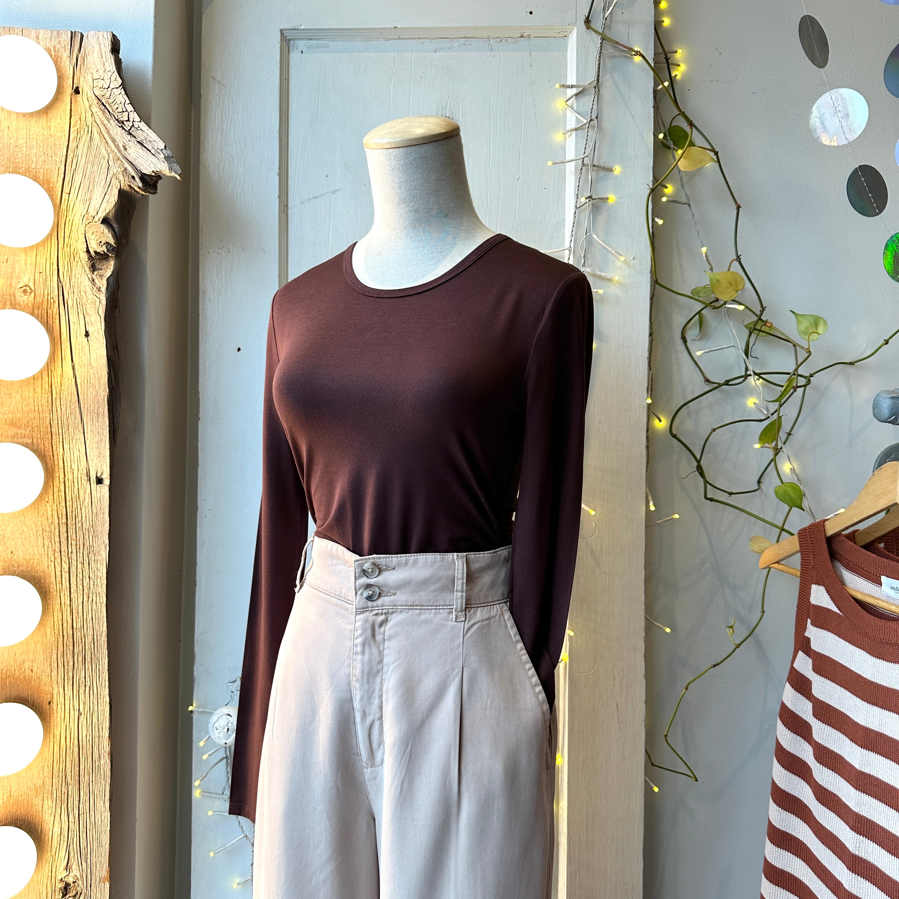 Gentle Fawn // Dakota Top Chocolate