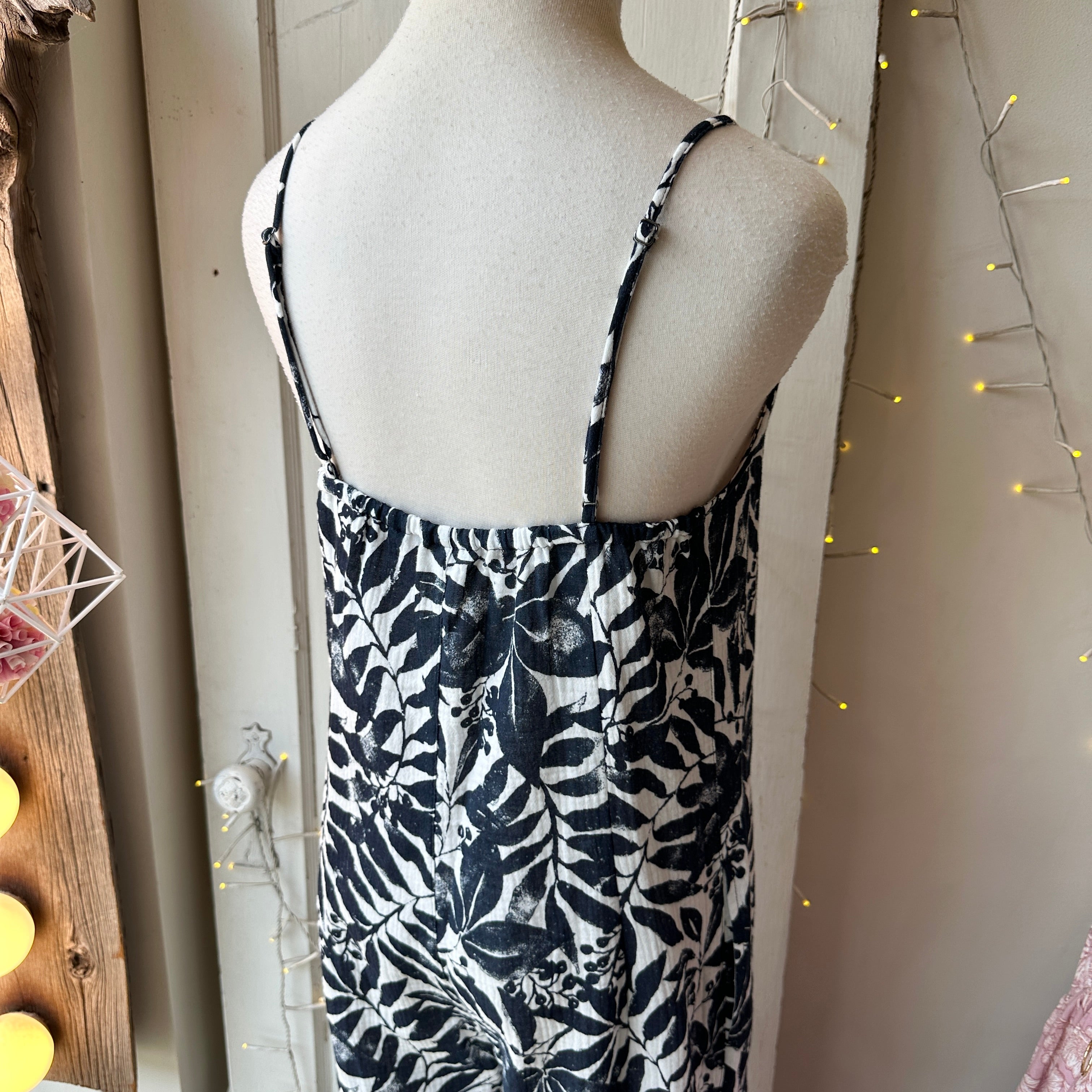 Gentle Fawn // Matilda Jumpsuit Navy Tropic