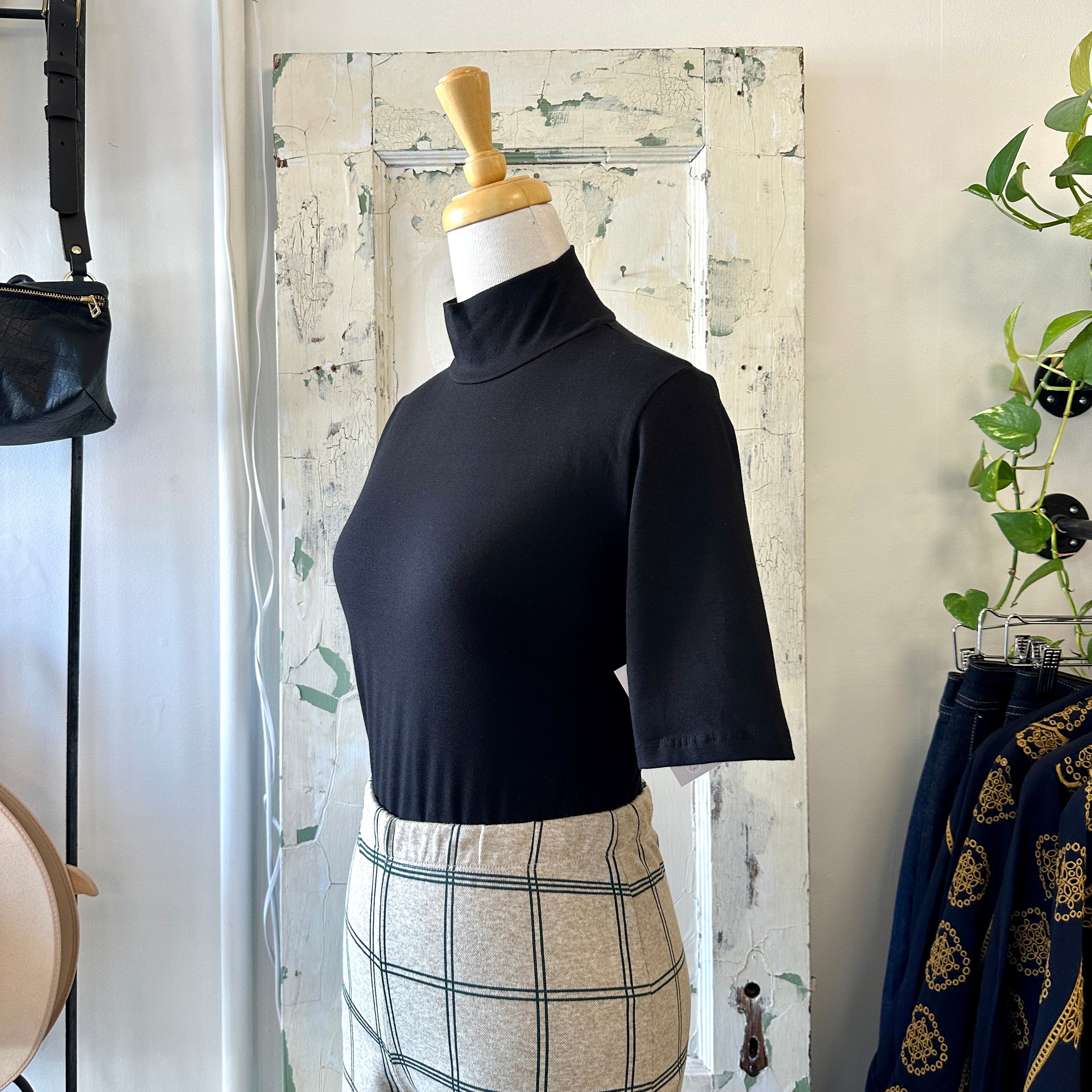 Meemoza // Sara Top Black