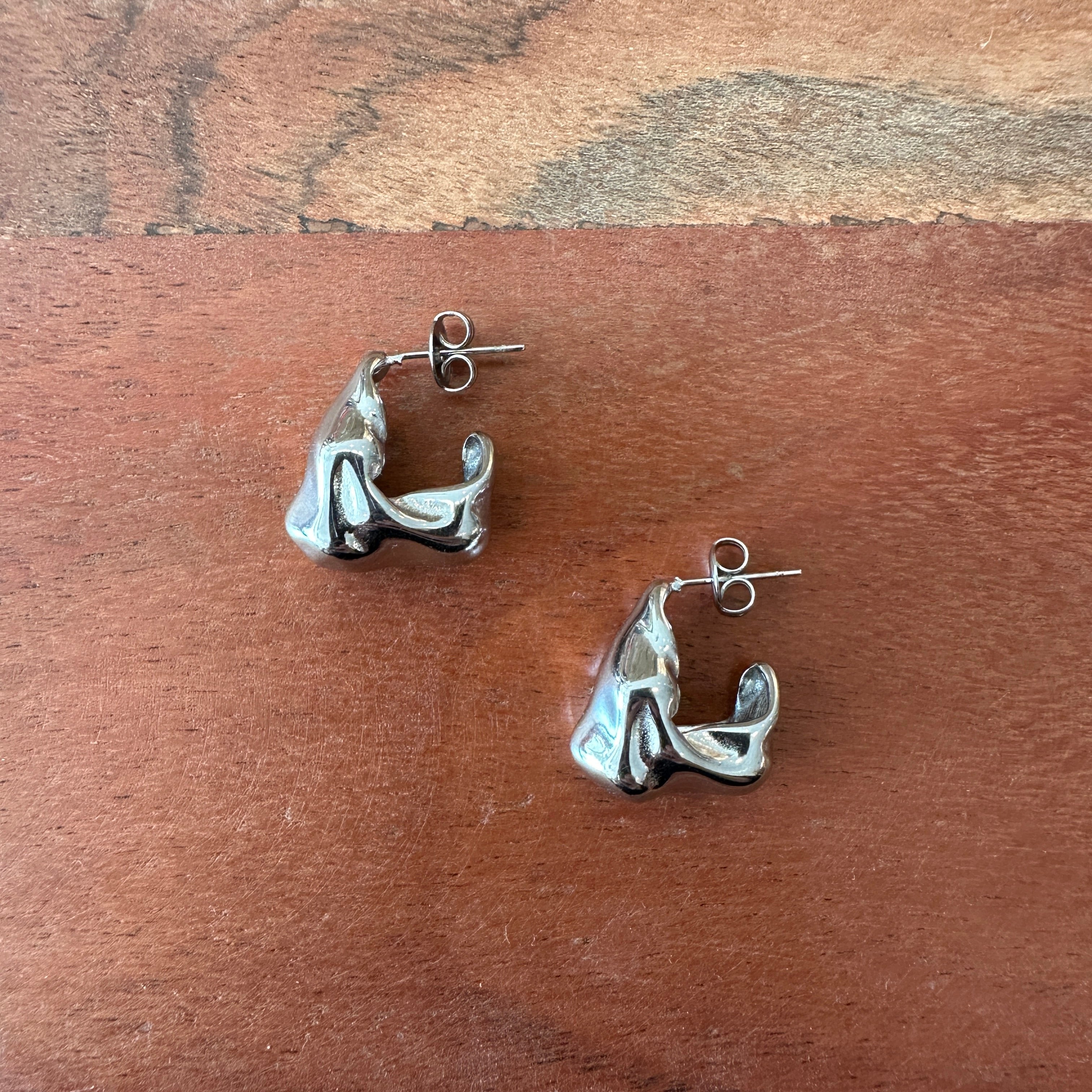 Blue Eye Jewelry // Bold Figure Drop Huggies SP