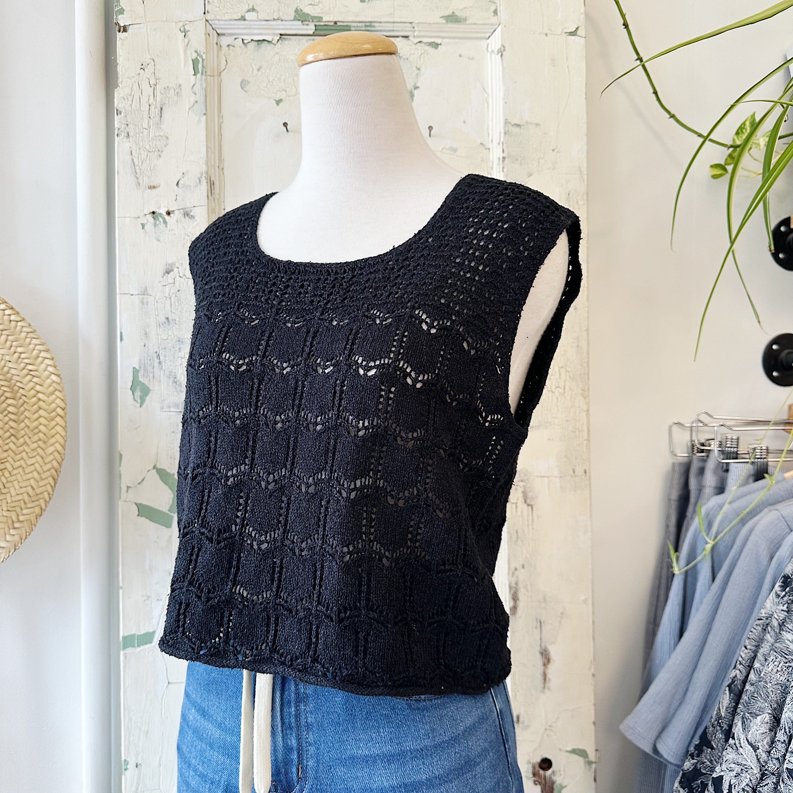 Naïf // Janne Sweater Black