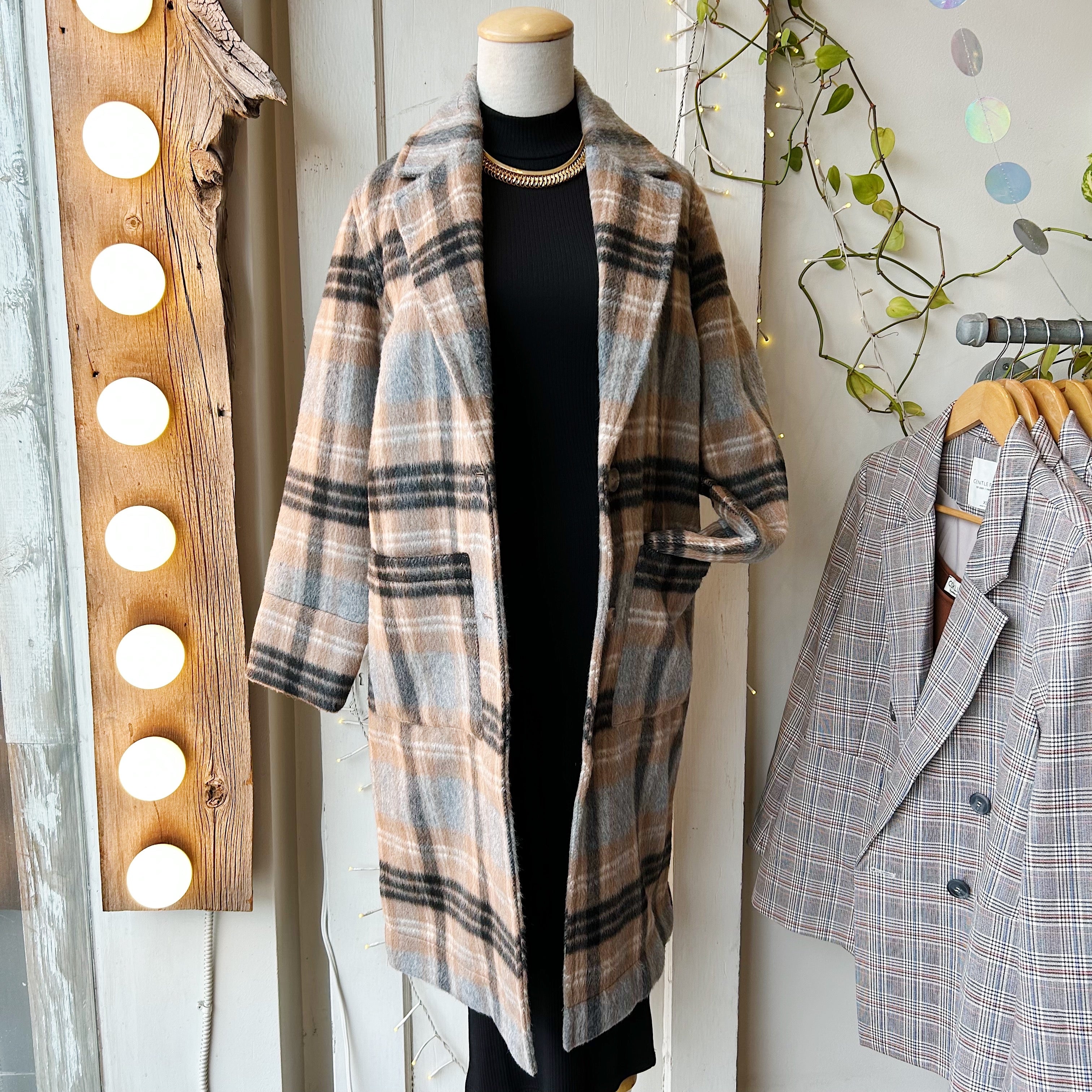 Gentle Fawn // Ezra Coat Sand Plaid