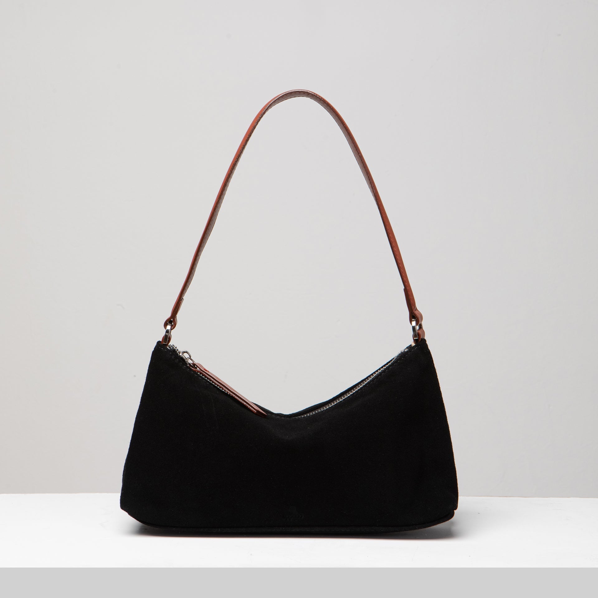 Uppdoo // Crescent Suede Shoulder Bag Black