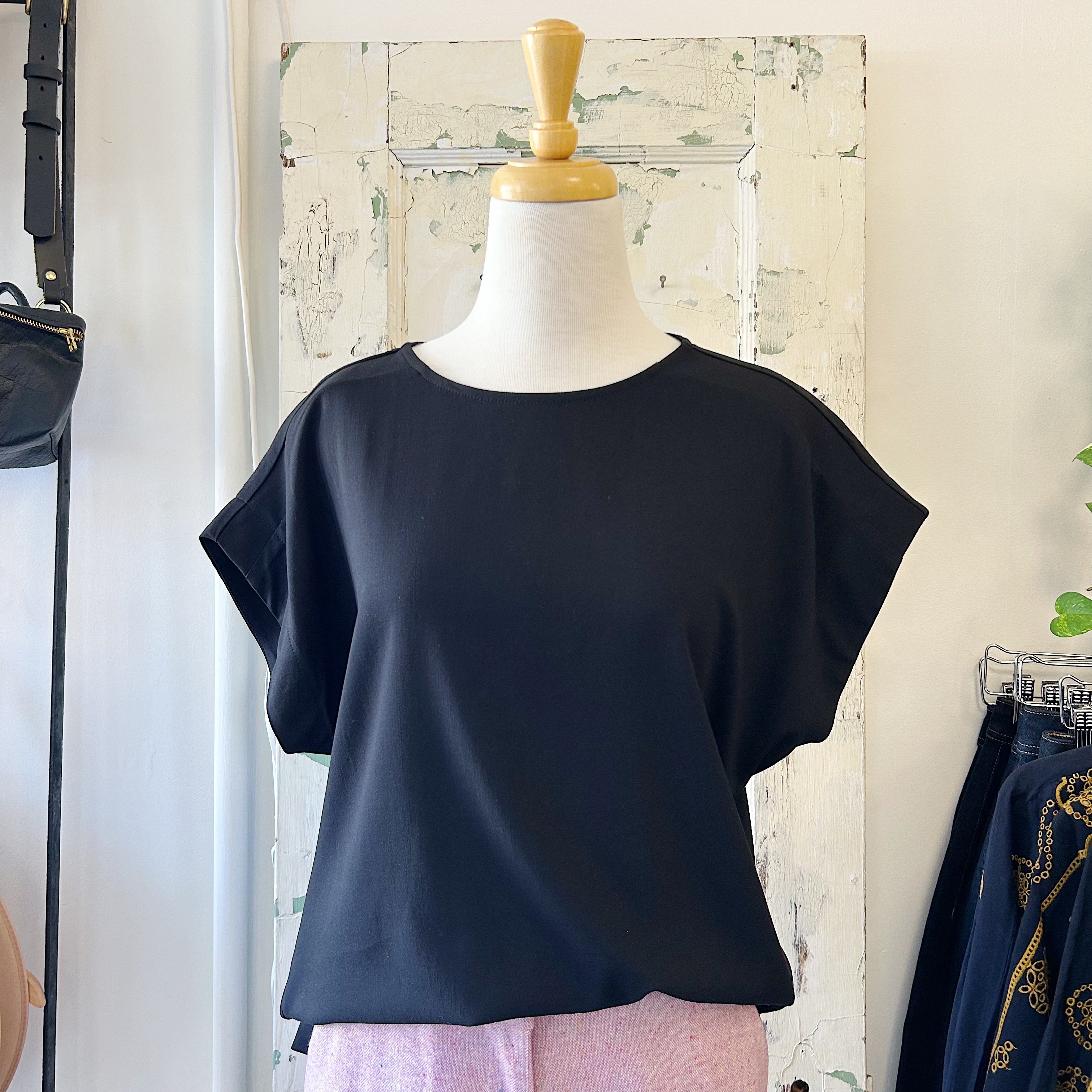 Cokluch // Billy Top Black