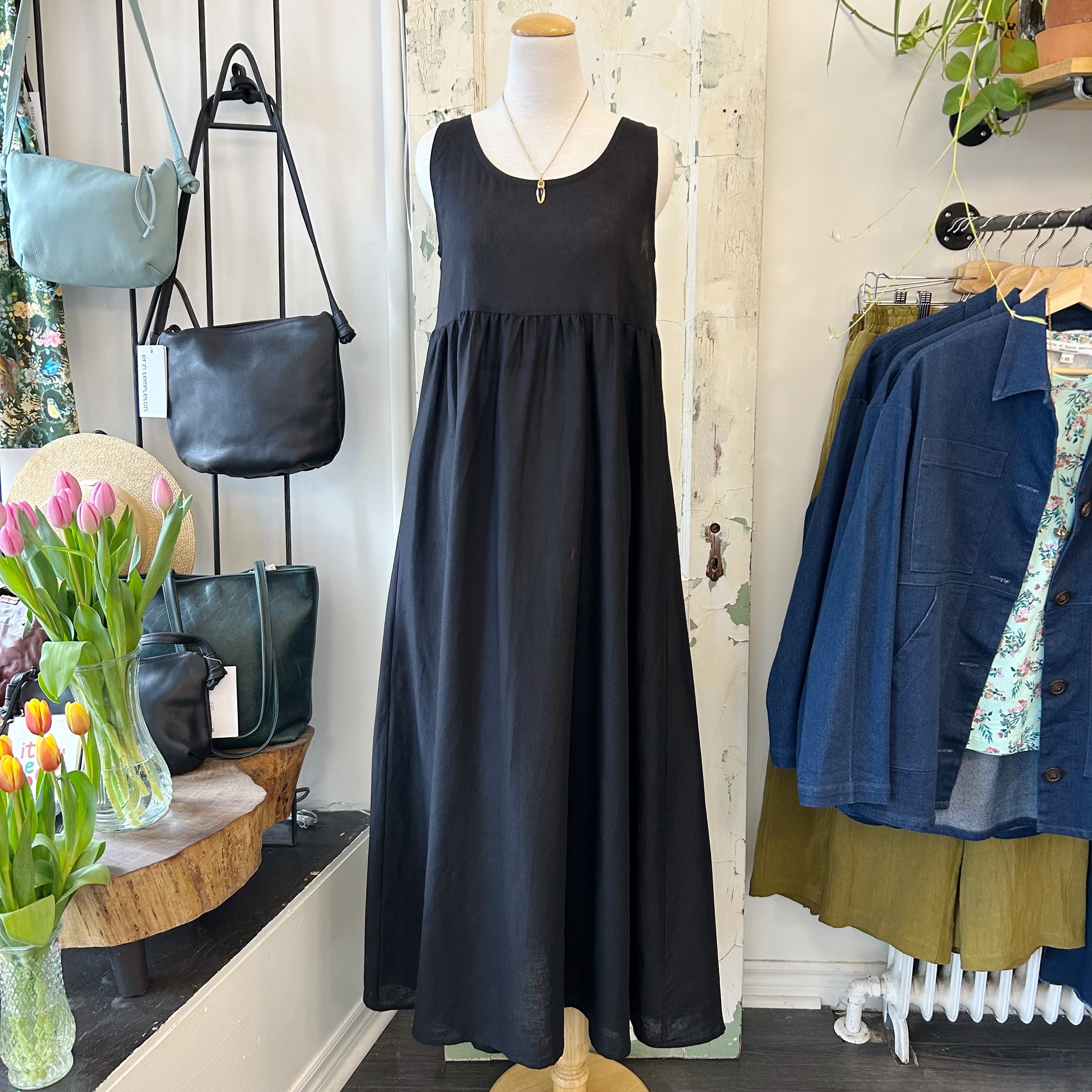 Melow // Kim Dress Black, last one XS