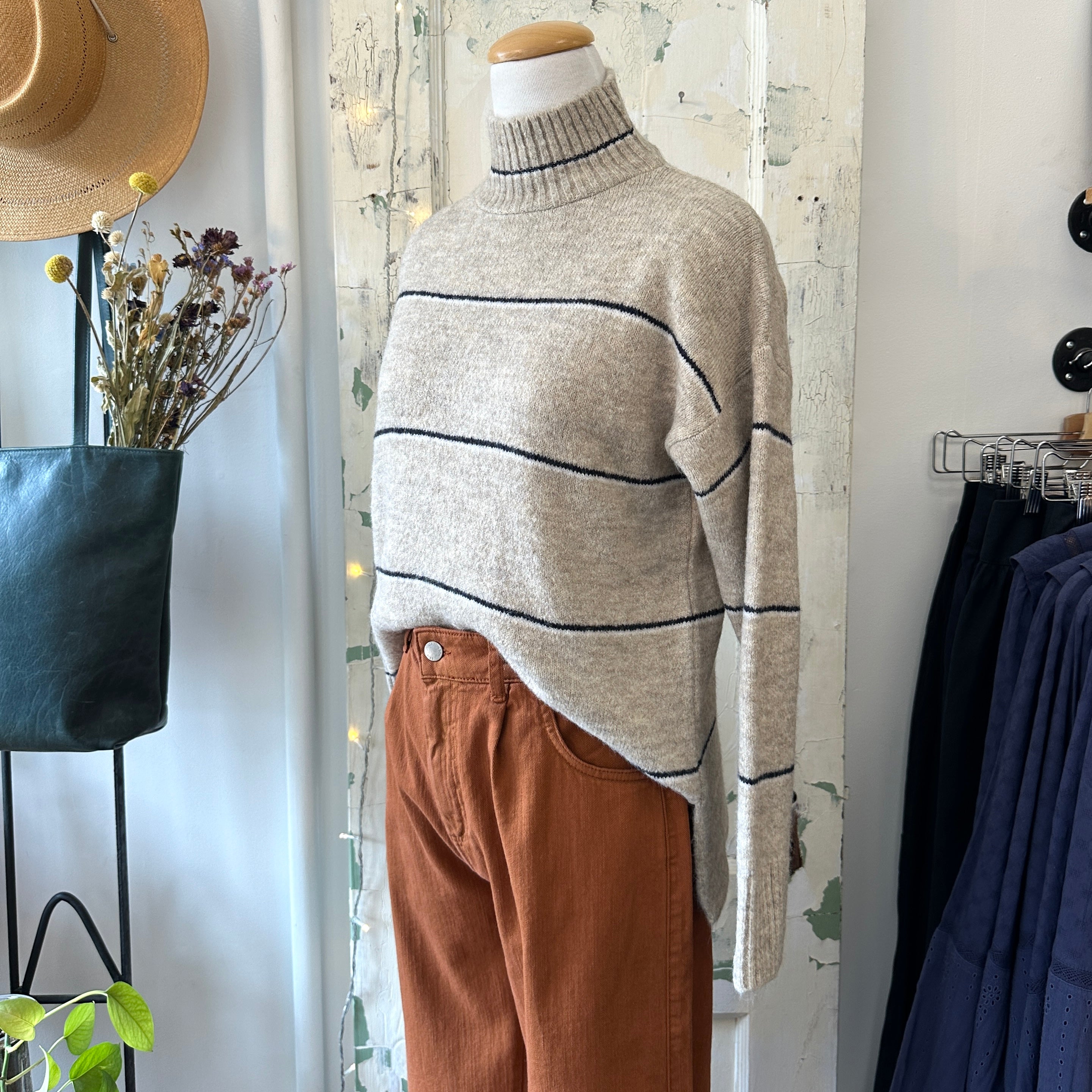 Mus and BomBon // Eume Sweater Stripe Beige