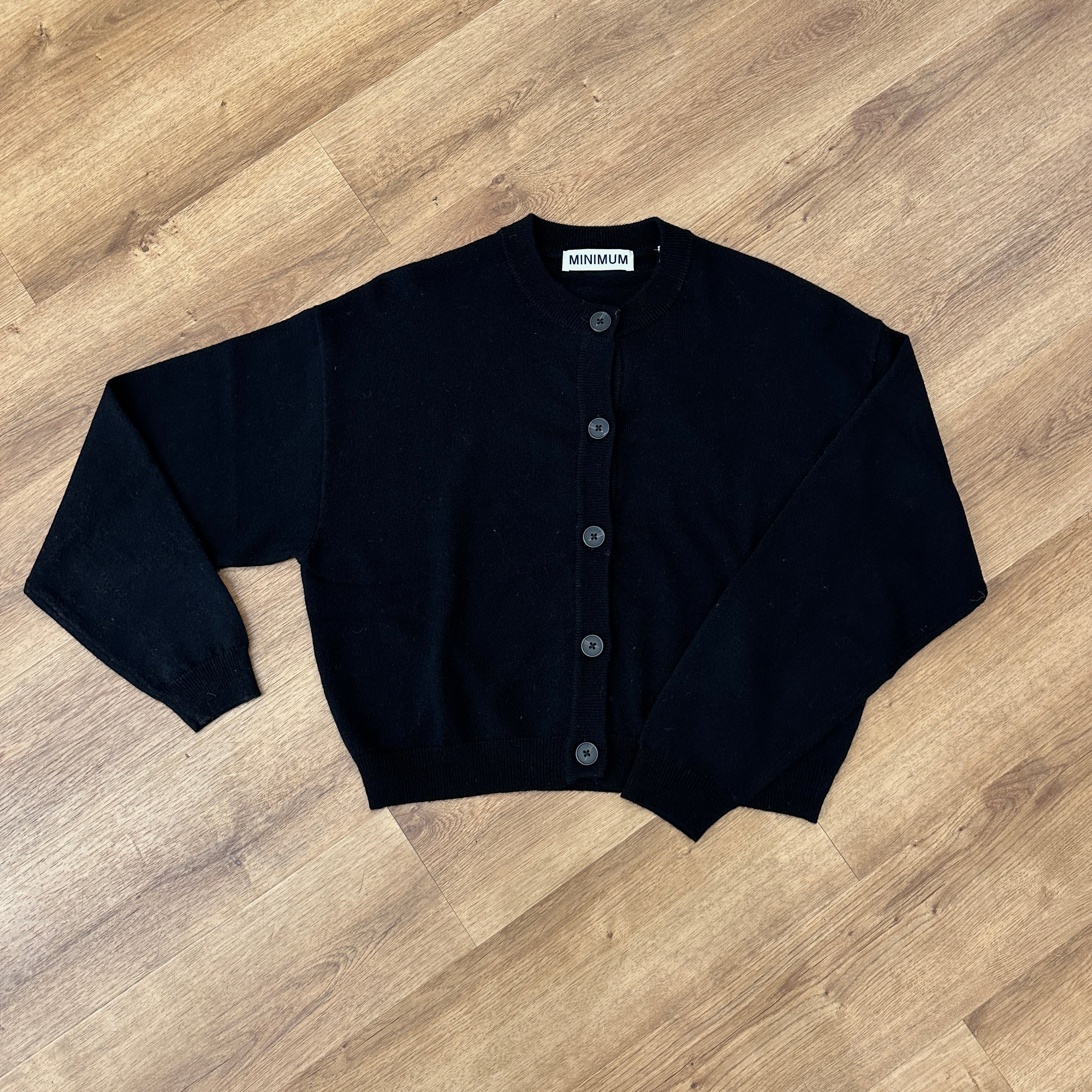 Minimum // Assiana Cardigan Black