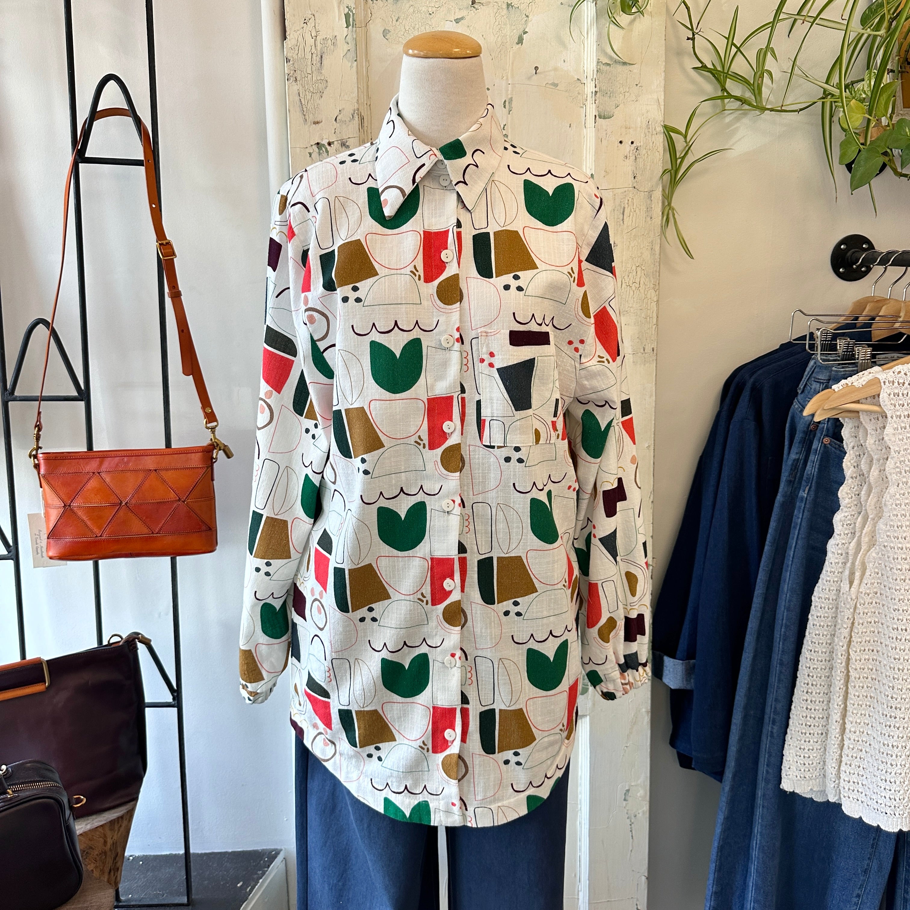 Melow // Leandre Blouse Papercut