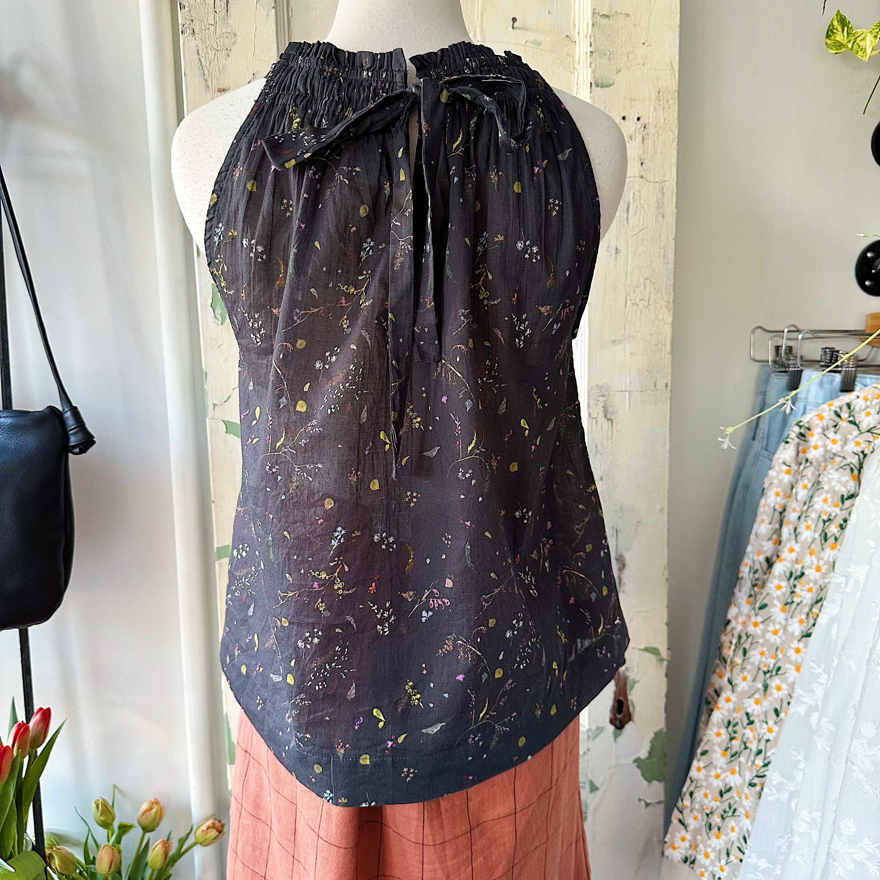 Indi & Cold // Floral Bird Sleeveless Top
