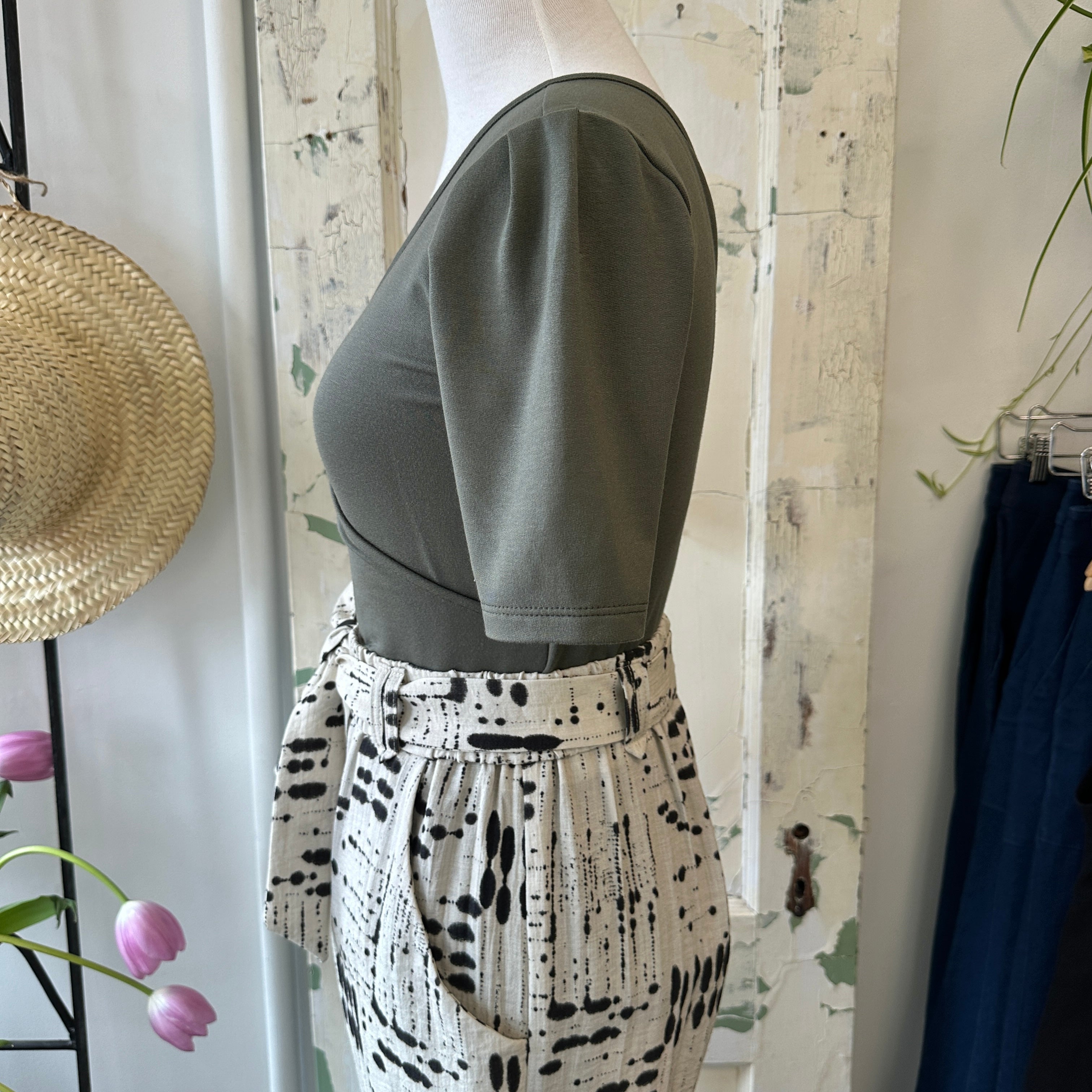 Meemoza // Lara Top Khaki Green