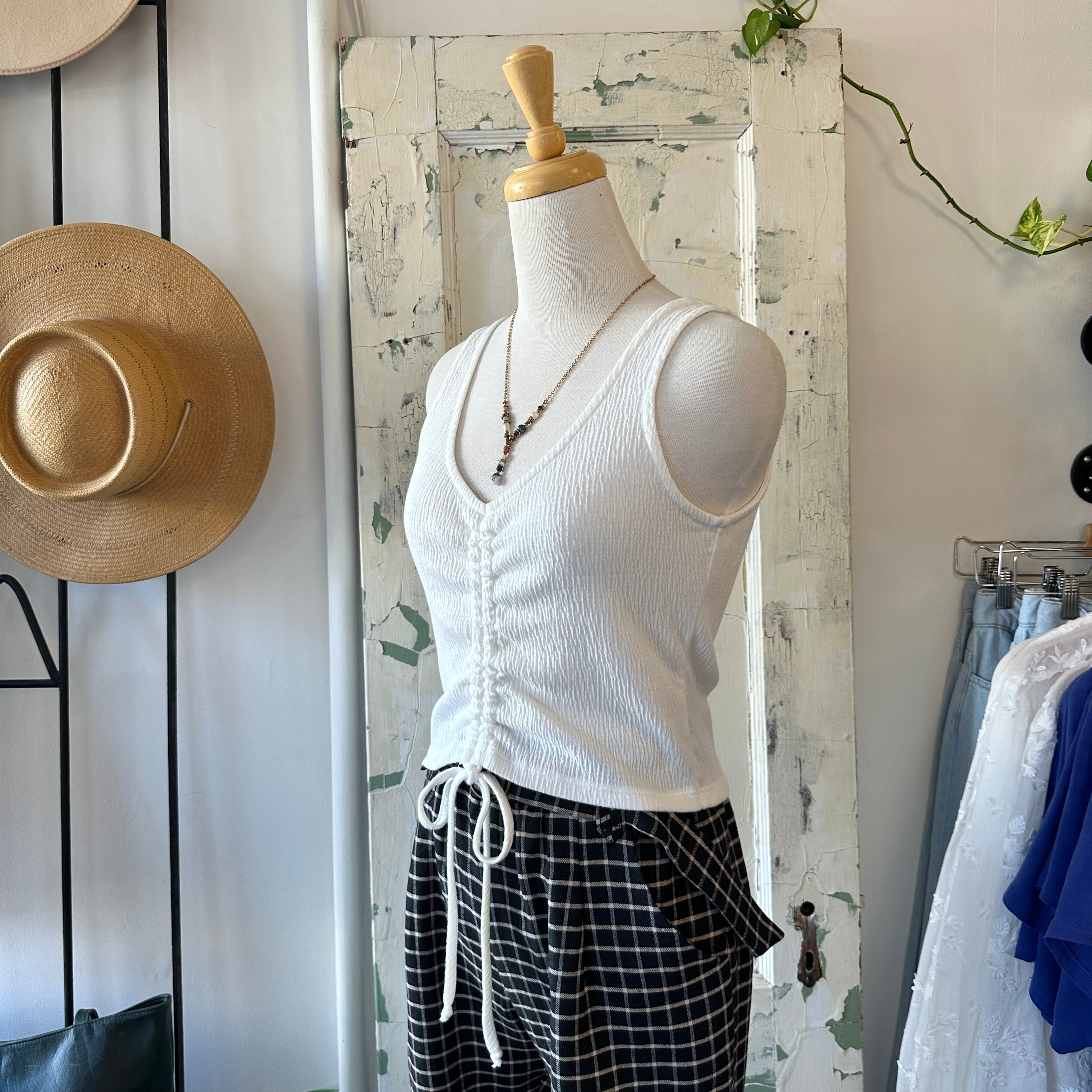 Cokluch // Daria Cami Off White