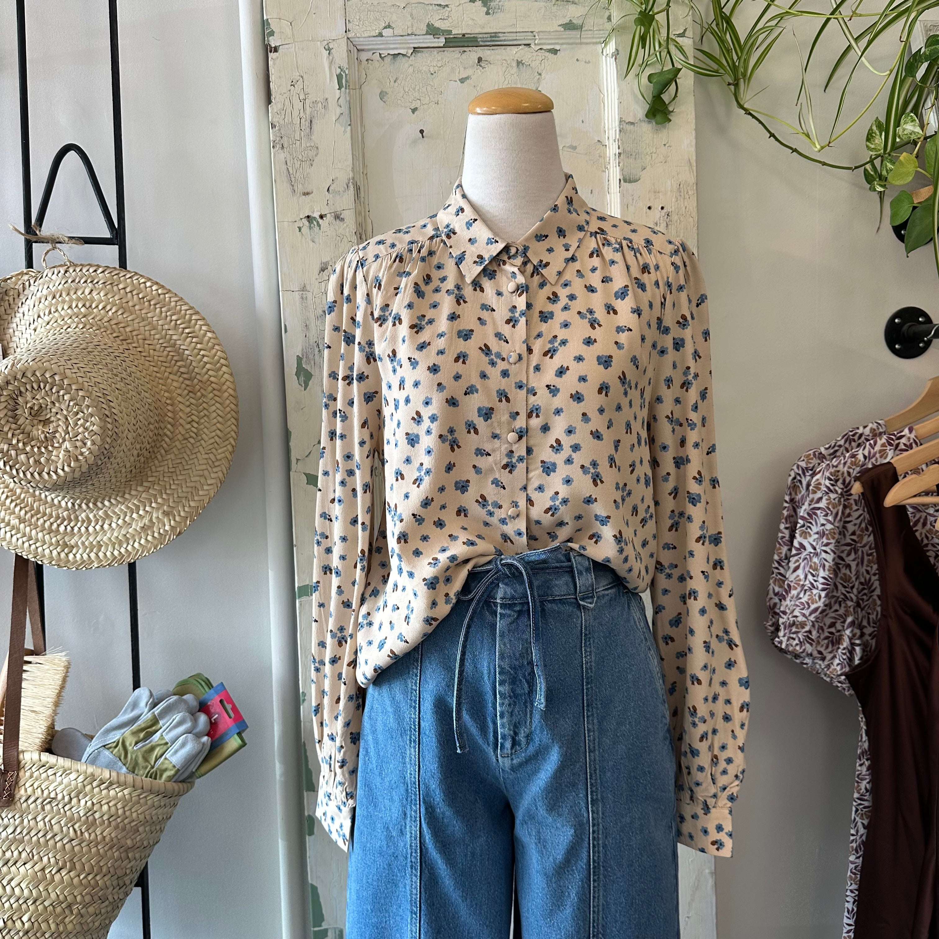 Atelier Reve // Noella Blouse Blue Floral