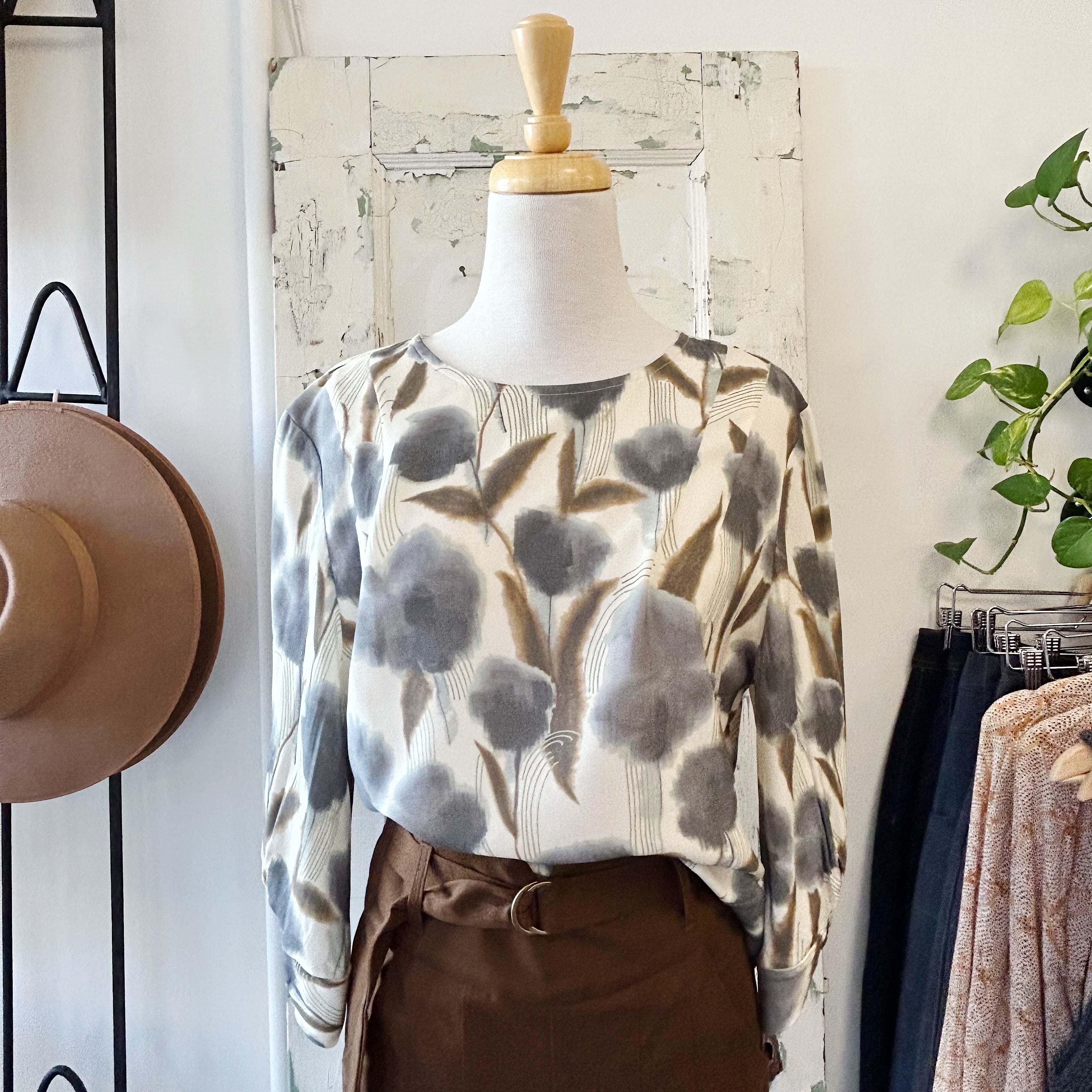 Cokluch // Elli Top Steel