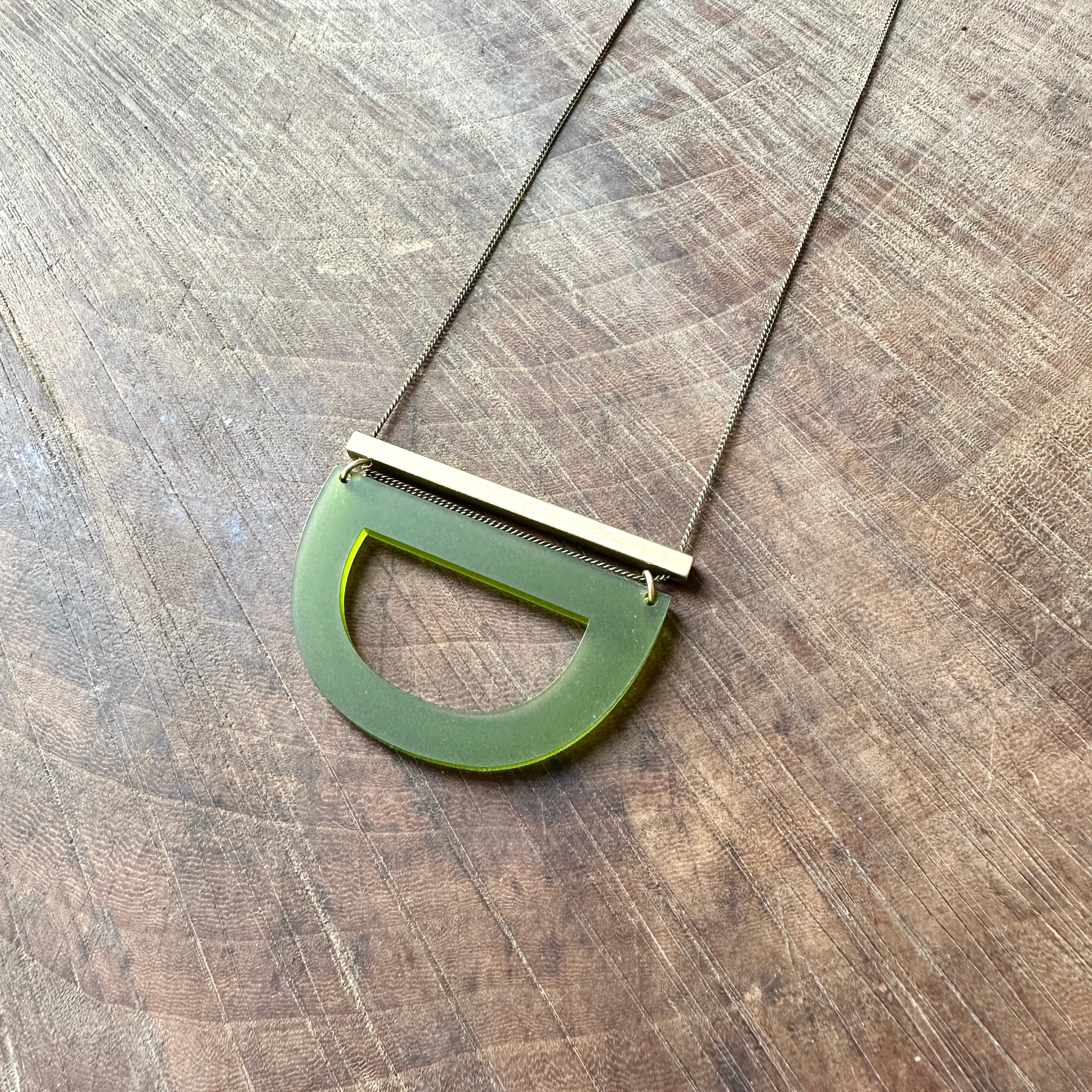 Darlings of Denmark  // Luppe Moss Acrylic Necklace