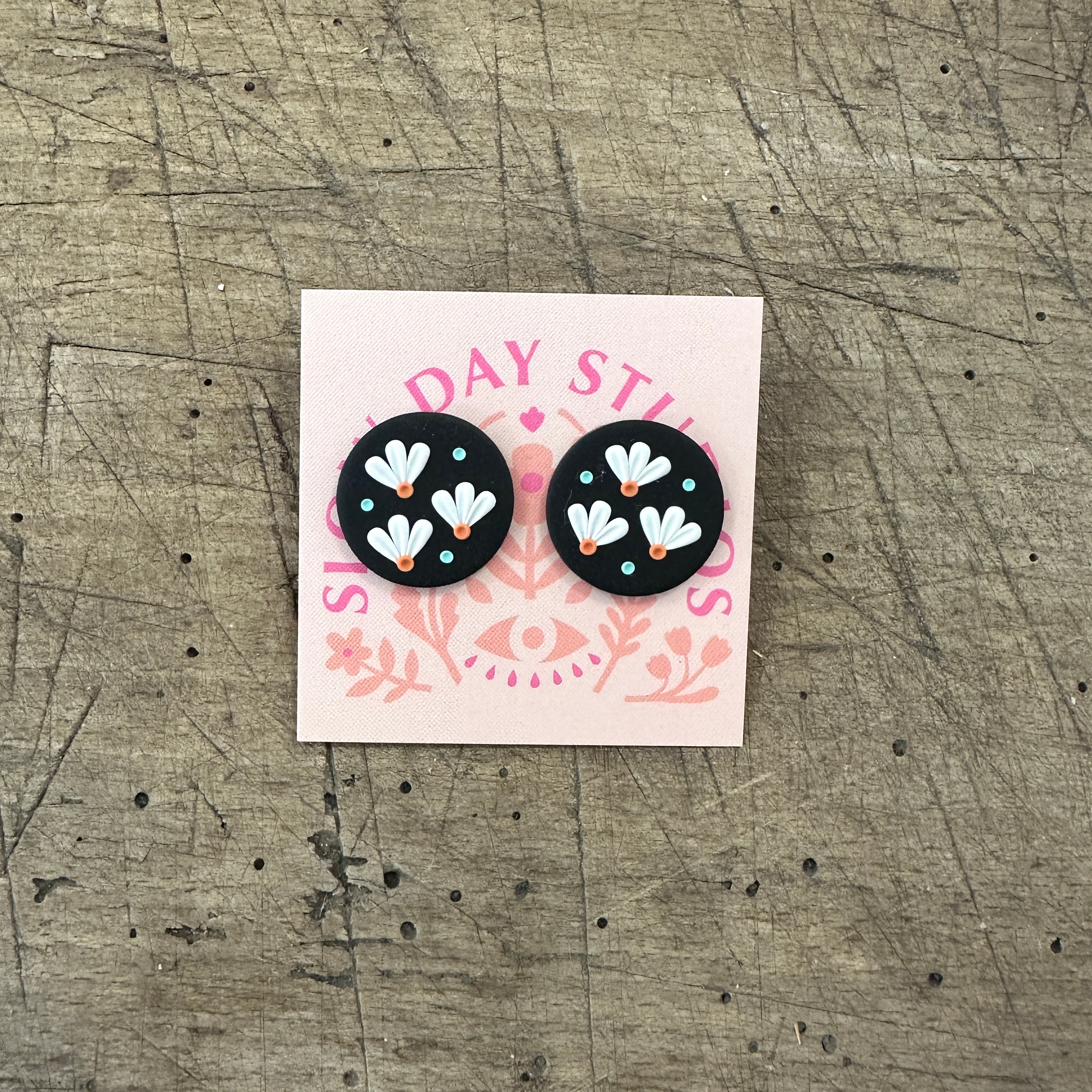 Slow Day Studio // Daisy Circle Studs Black