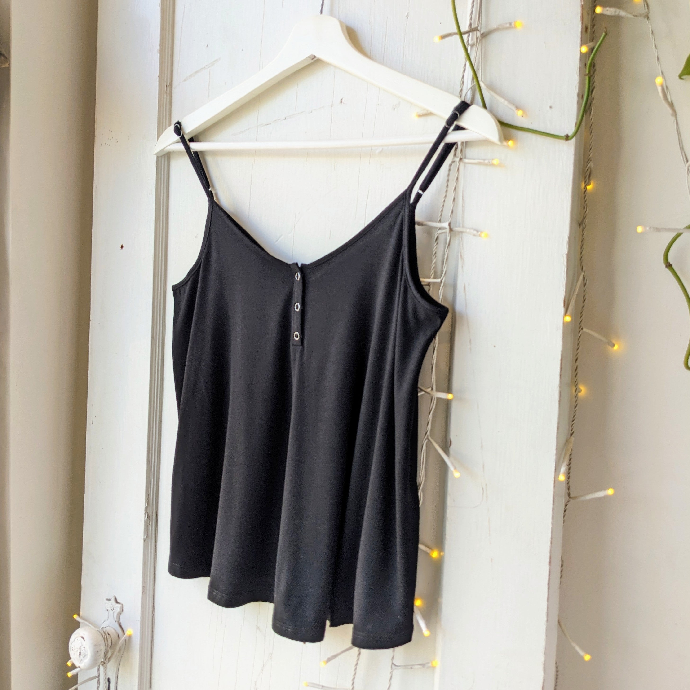 Gentle Fawn // Breeze Tank Black